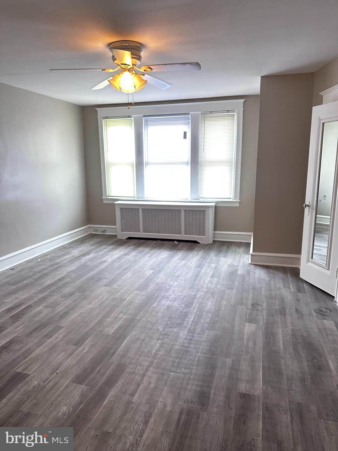 WEST OAK LANE - Residential