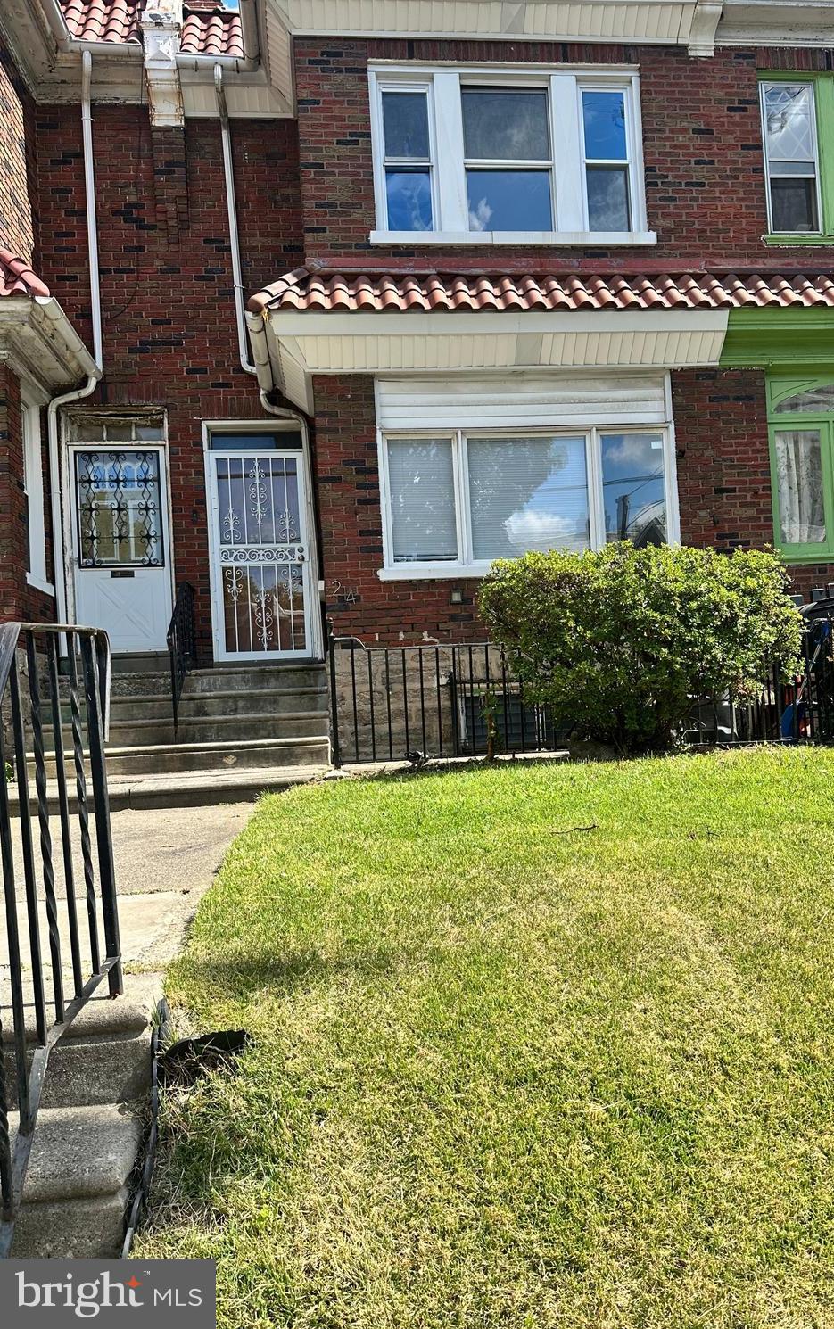 WEST OAK LANE - Residential