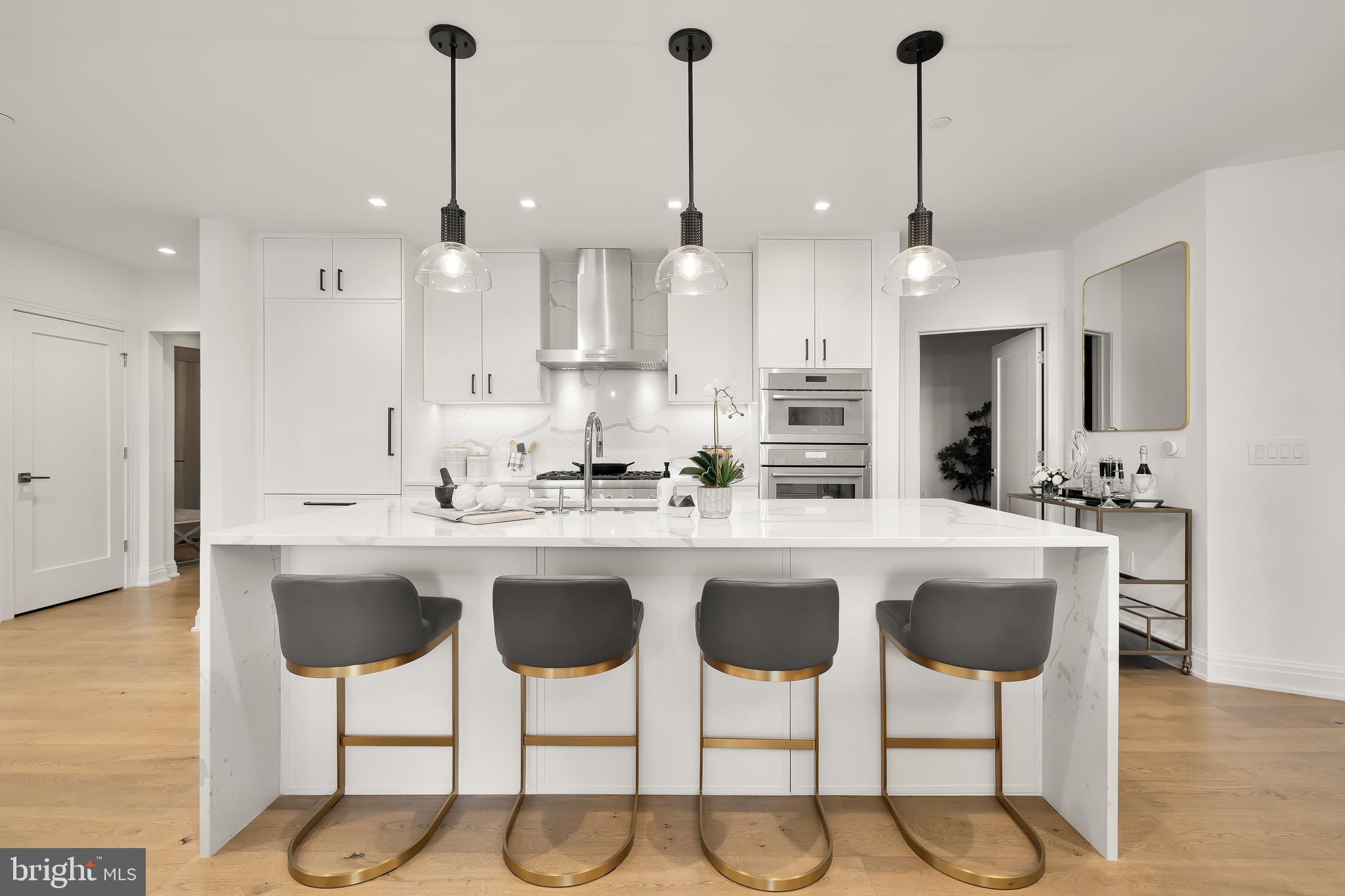 CHEVY CHASE - Residential