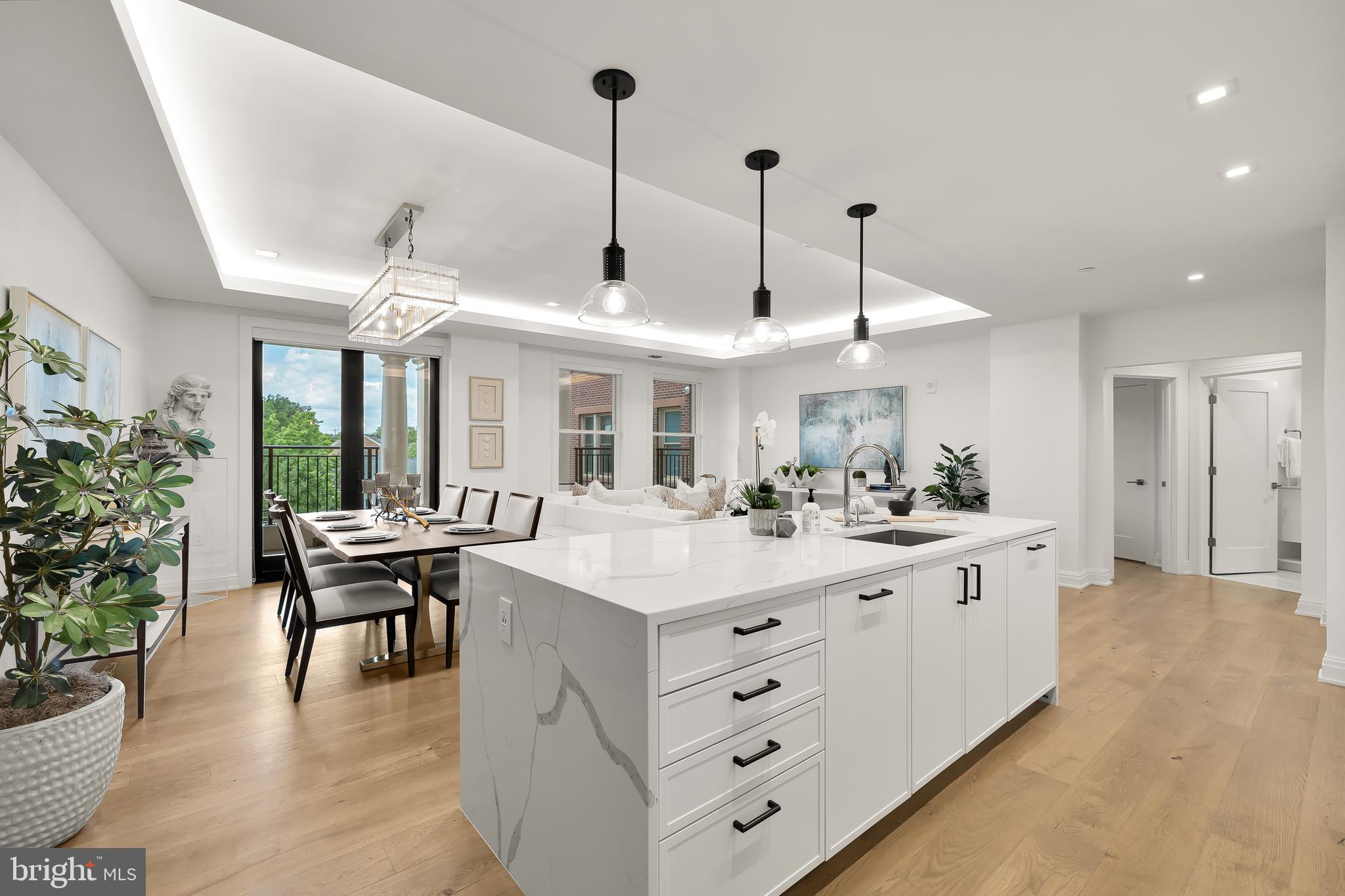 CHEVY CHASE - Residential