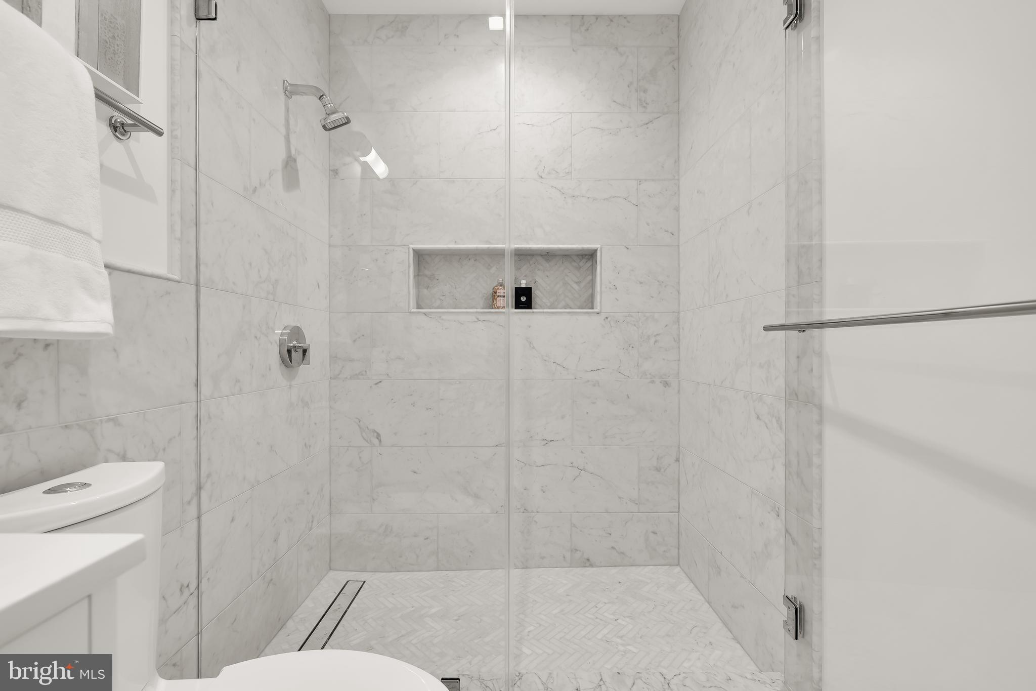 CHEVY CHASE - Residential