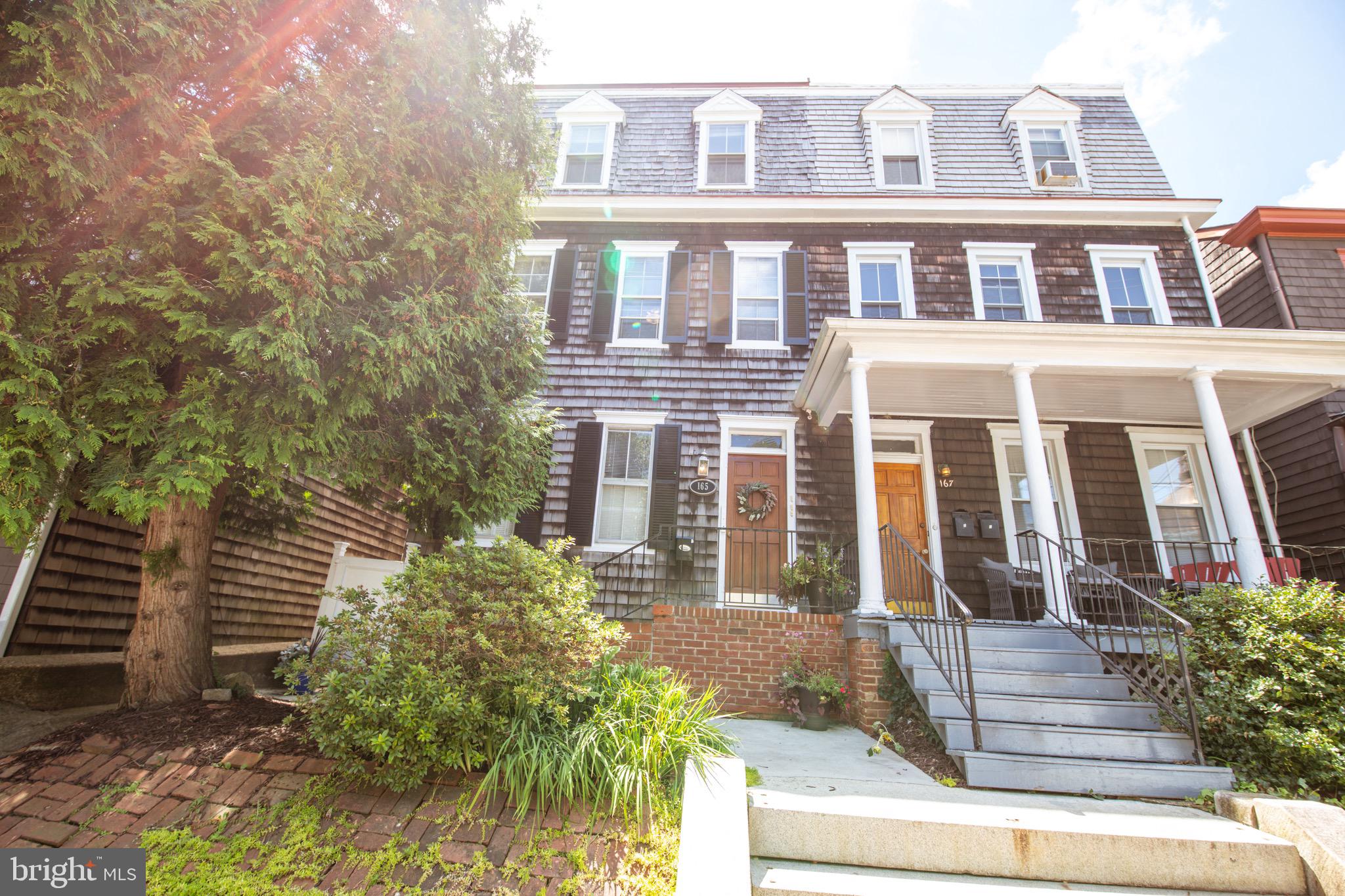 HISTORIC DISTRICT - Residential Income