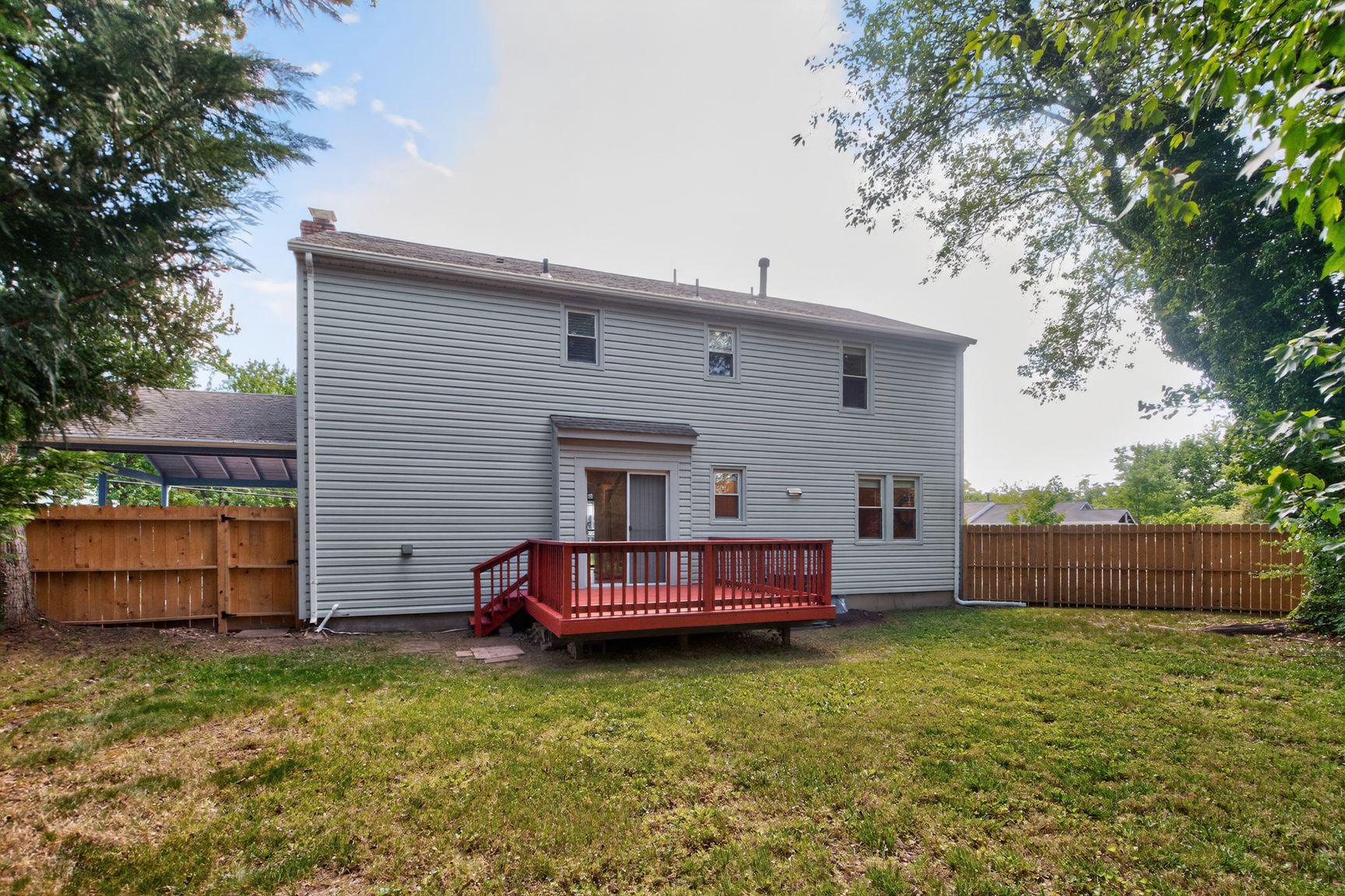WHITE OAK MANOR - Residential
