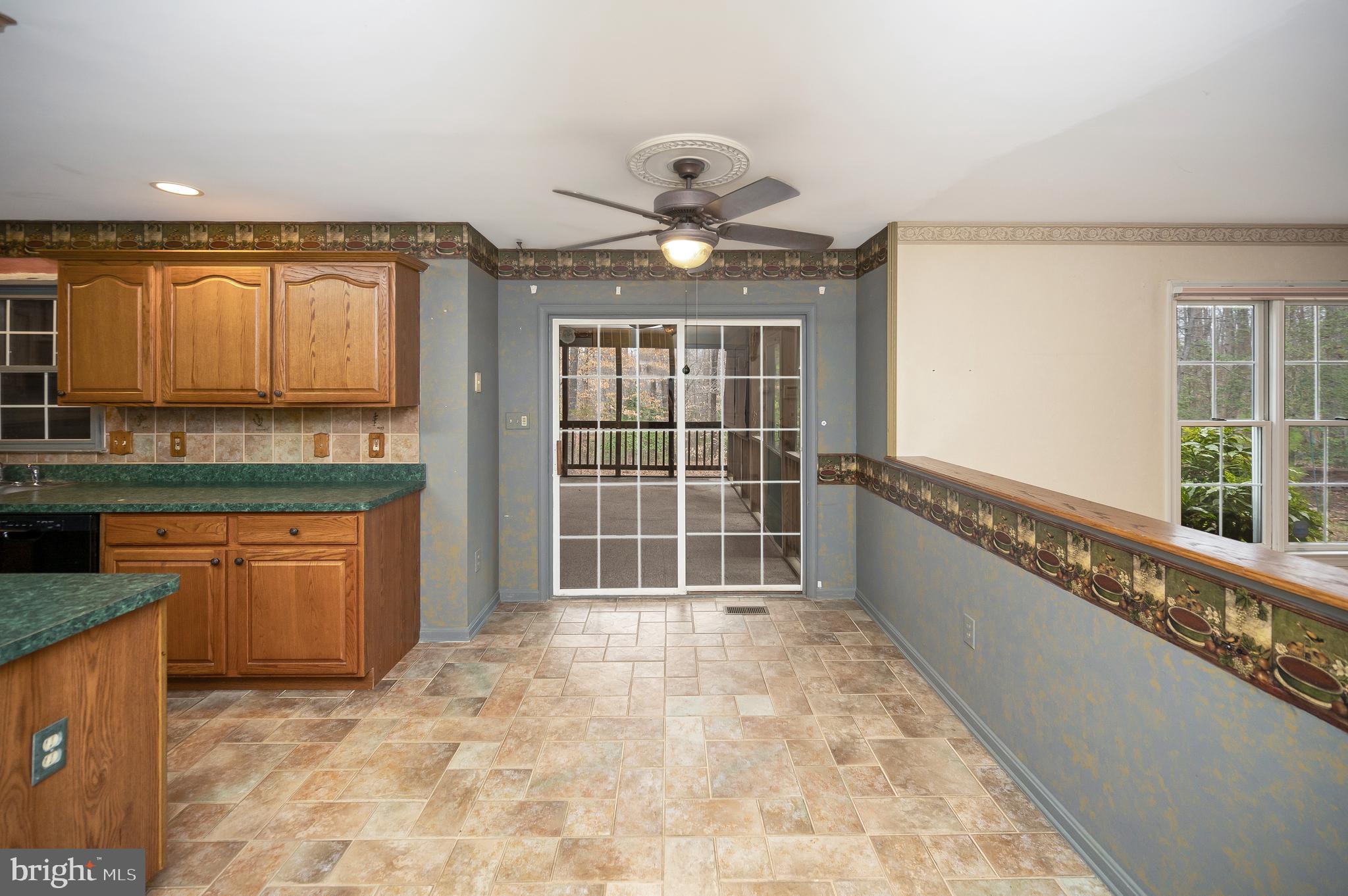 FOX POINT - Residential