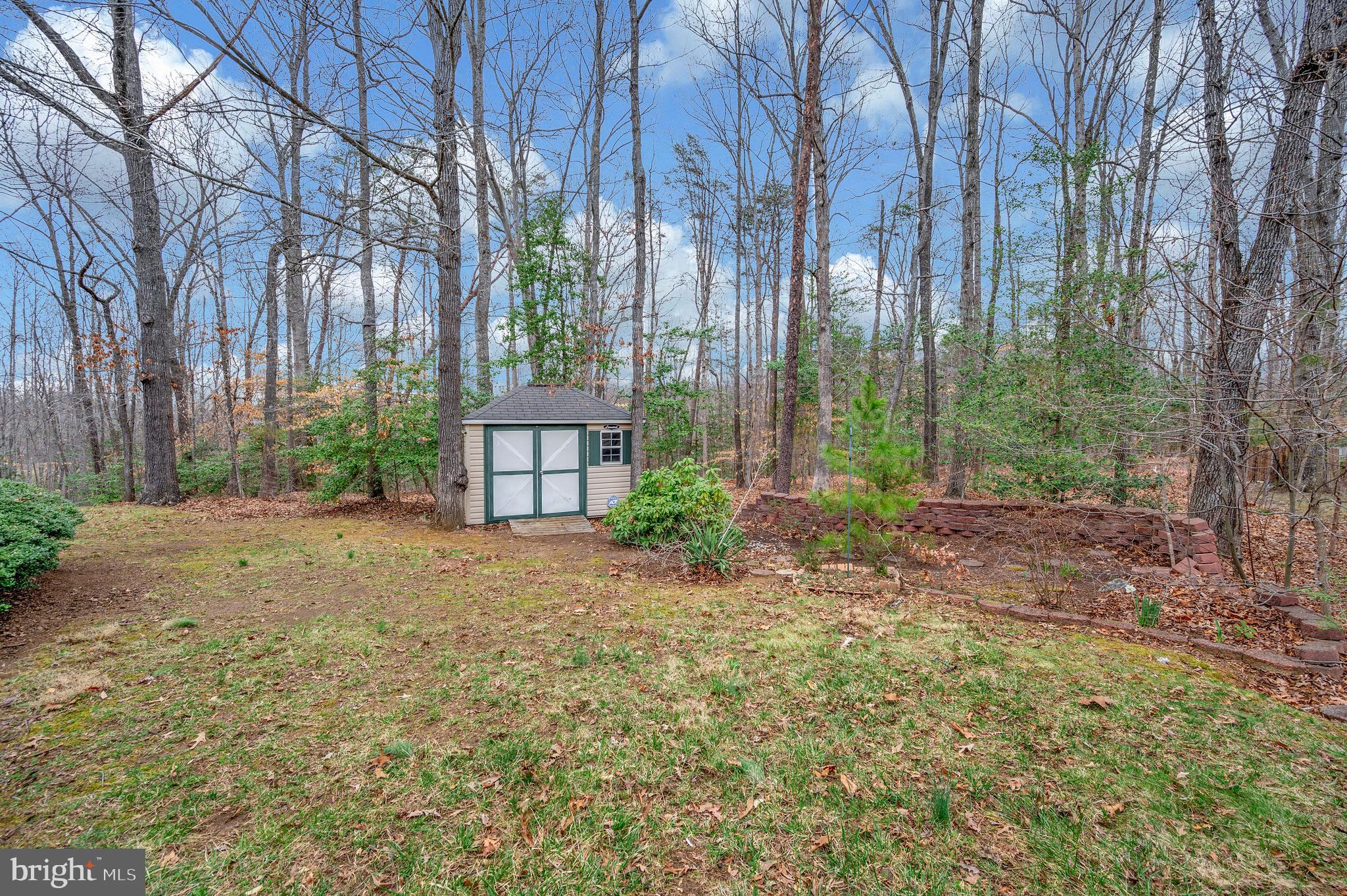 FOX POINT - Residential