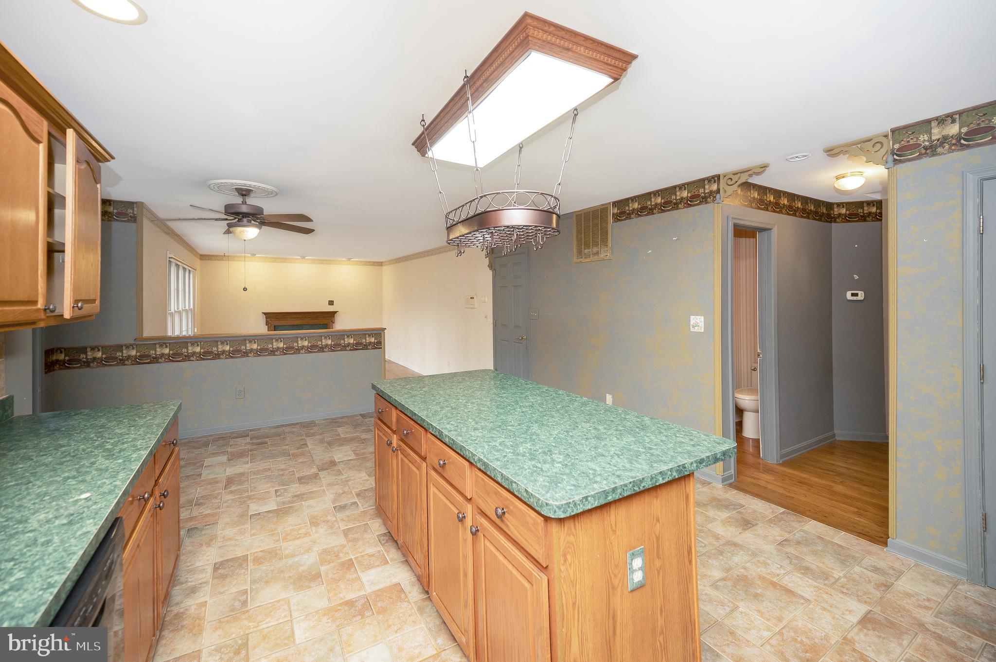 FOX POINT - Residential