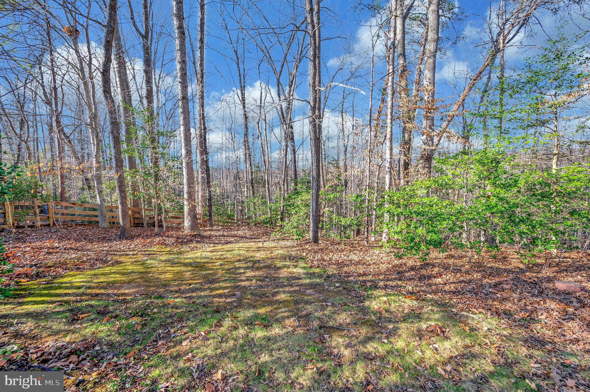 FOX POINT - Residential