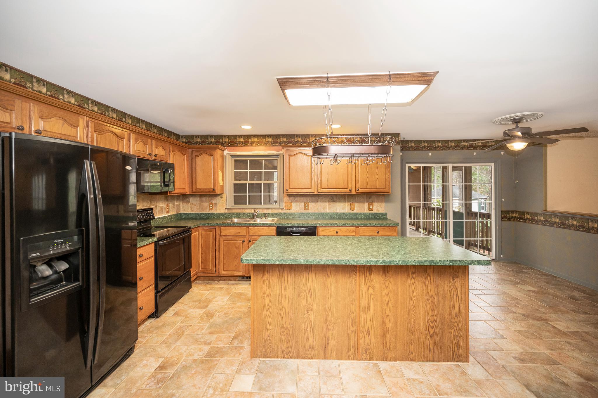 FOX POINT - Residential