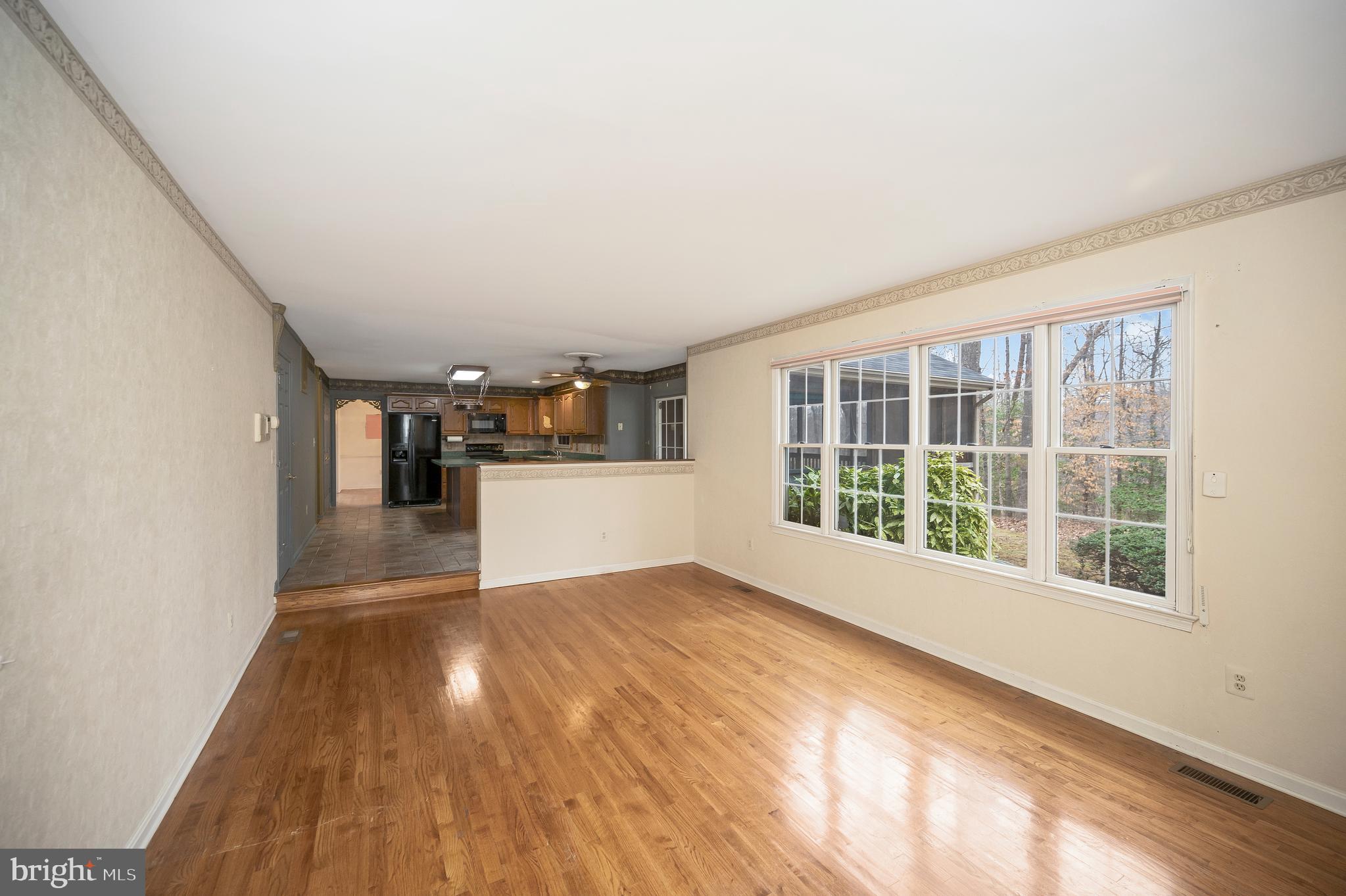 FOX POINT - Residential