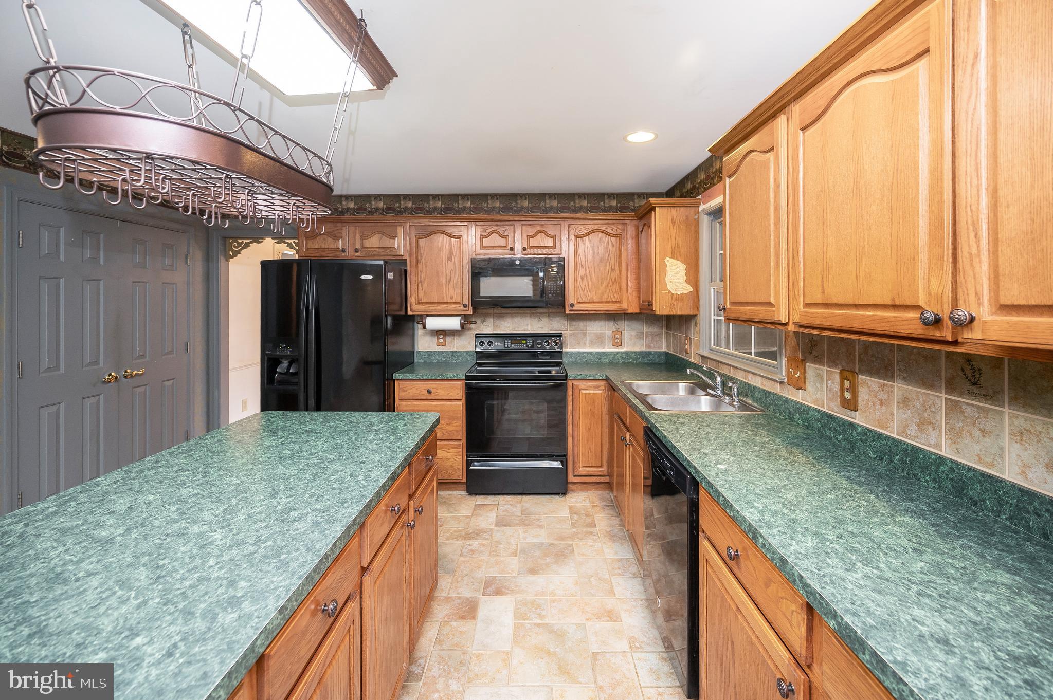 FOX POINT - Residential