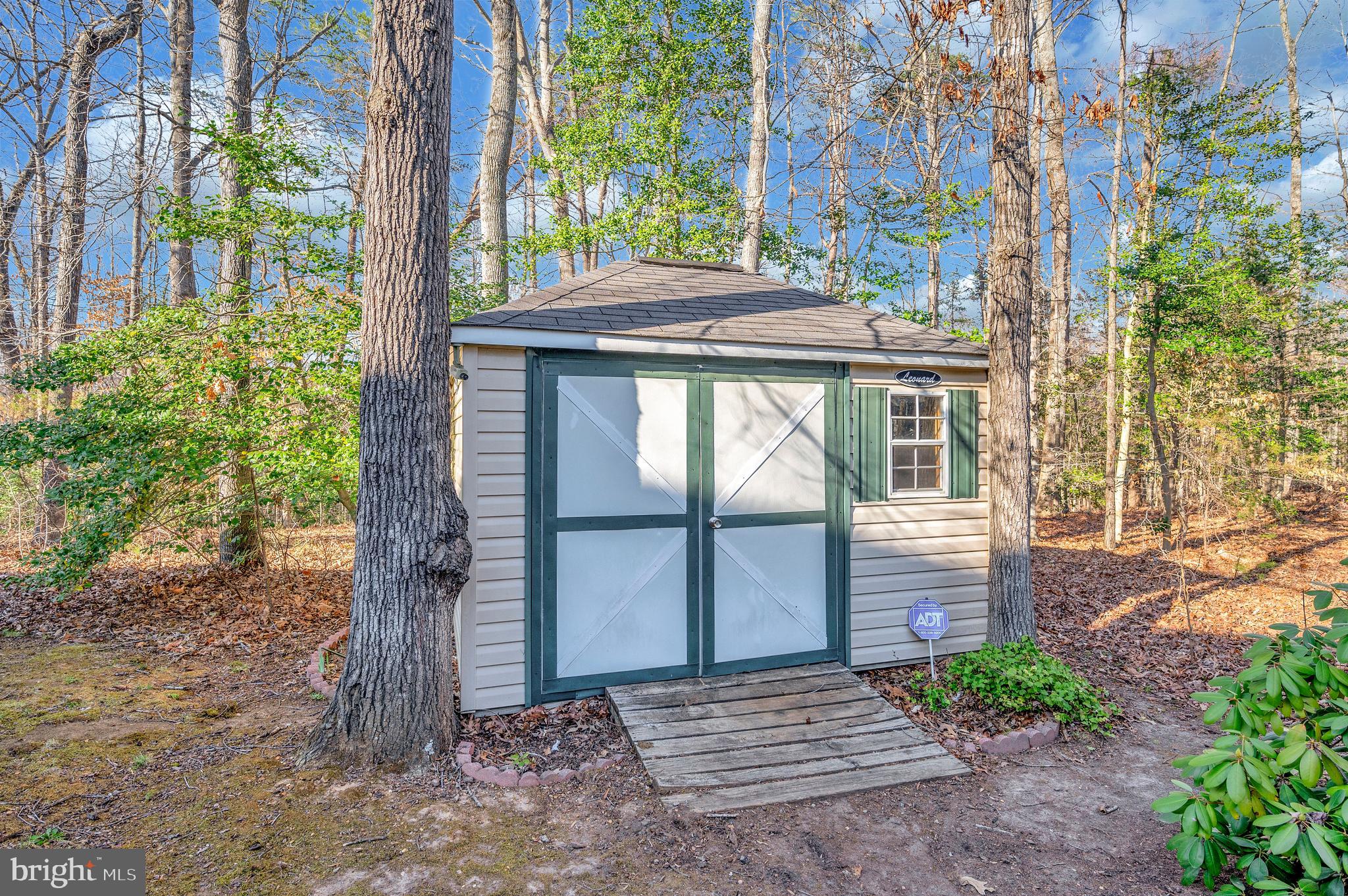 FOX POINT - Residential