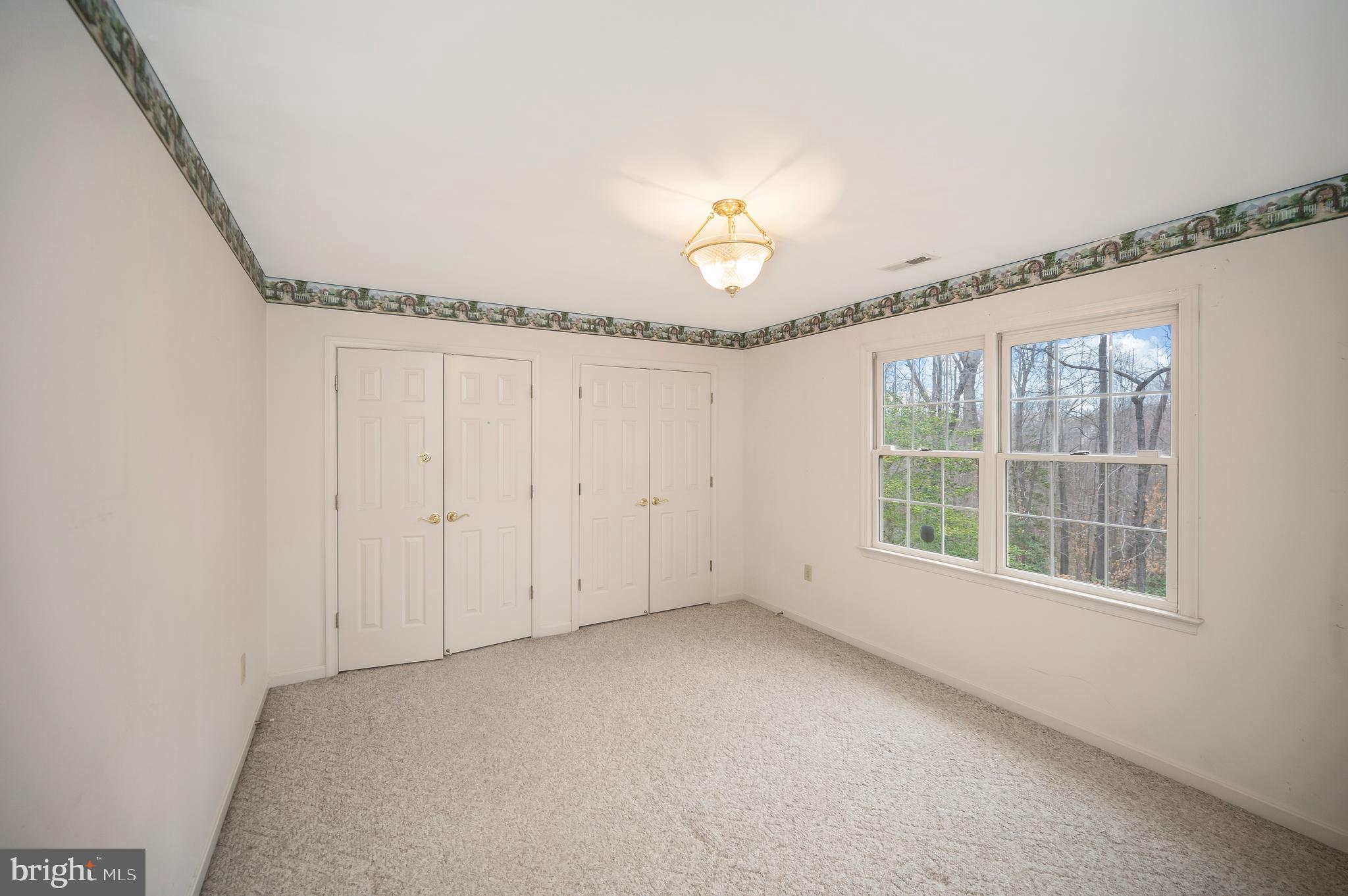 FOX POINT - Residential