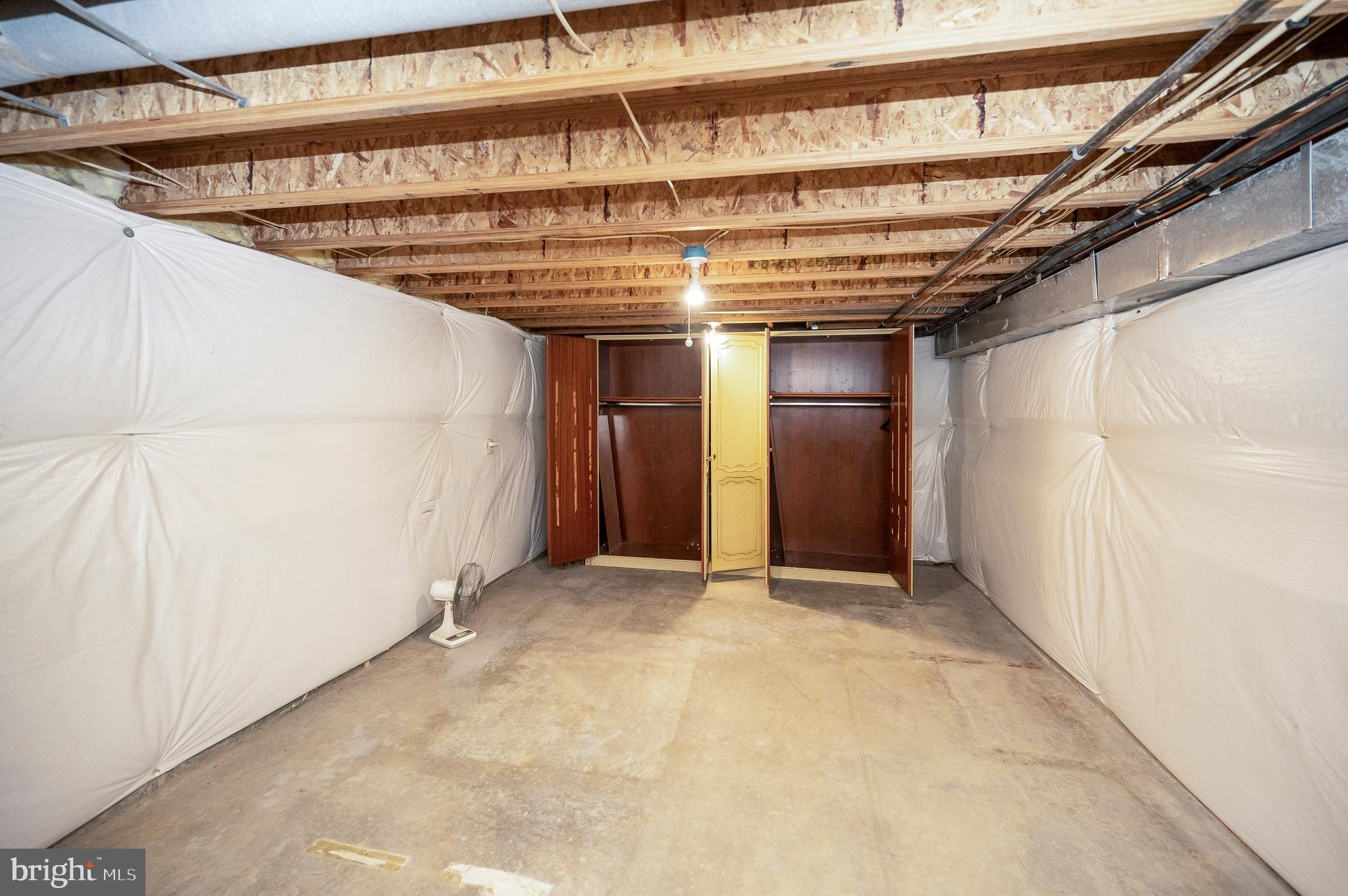 FOX POINT - Residential