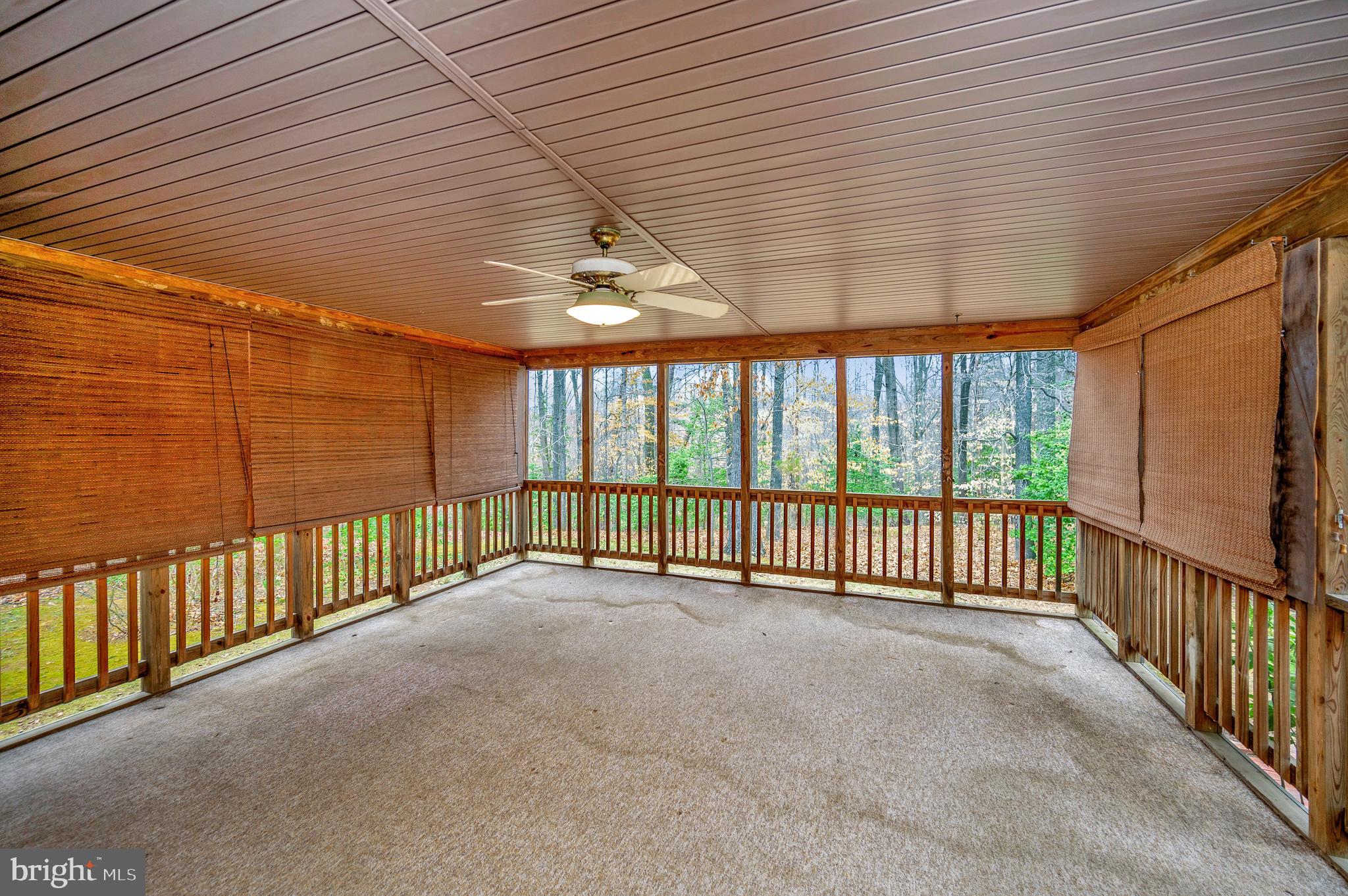 FOX POINT - Residential