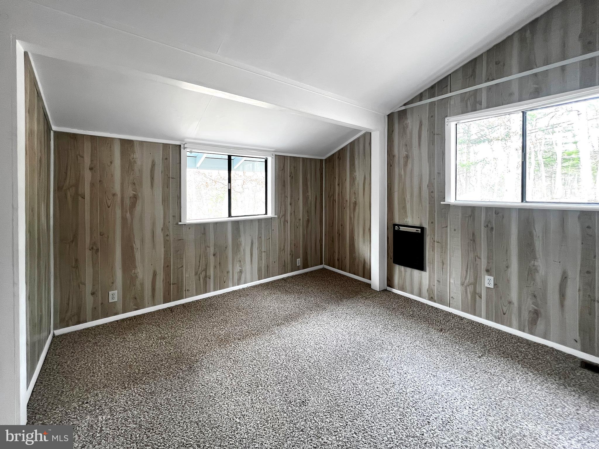 GLENWOOD FOREST - Residential