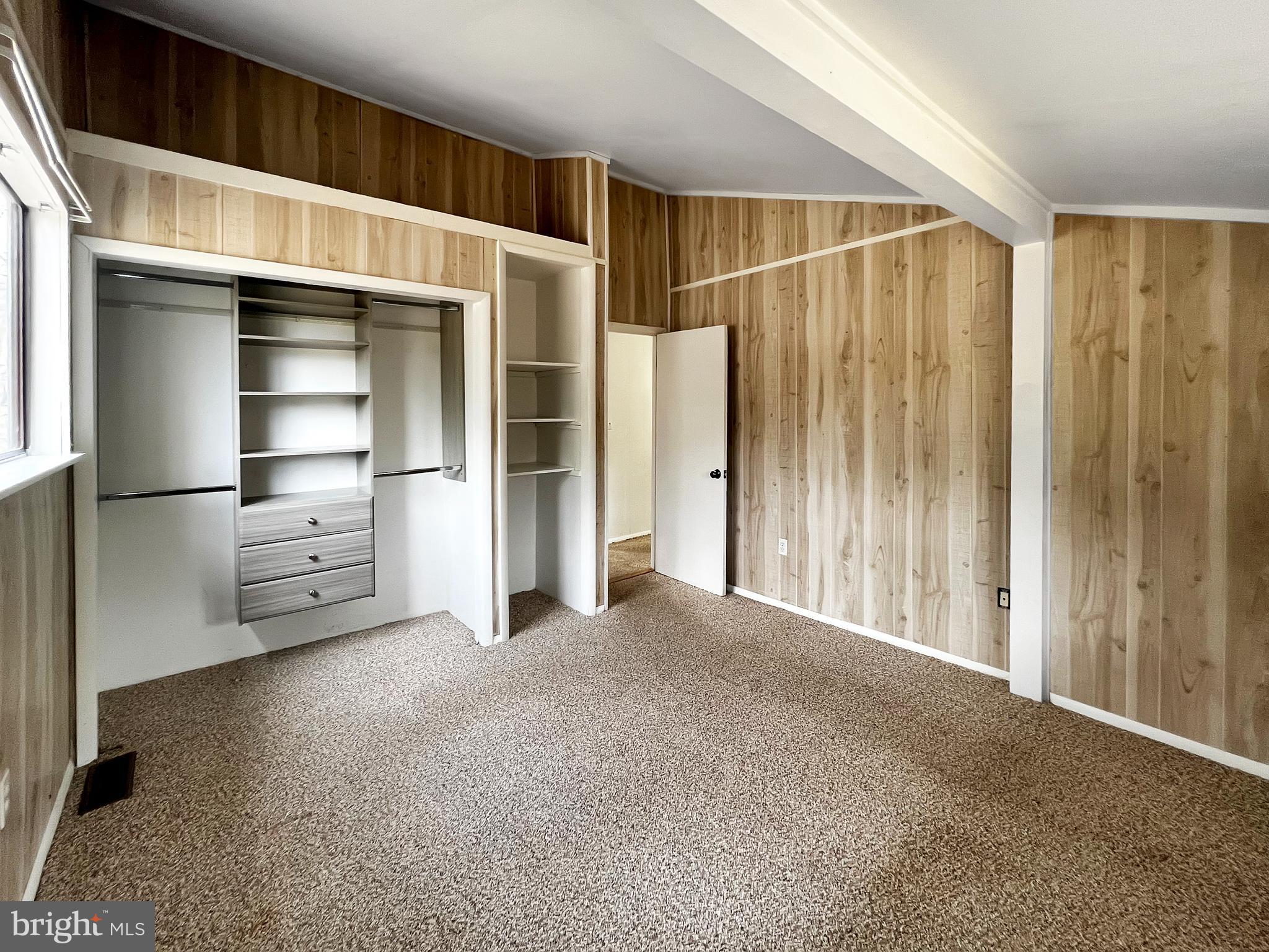 GLENWOOD FOREST - Residential