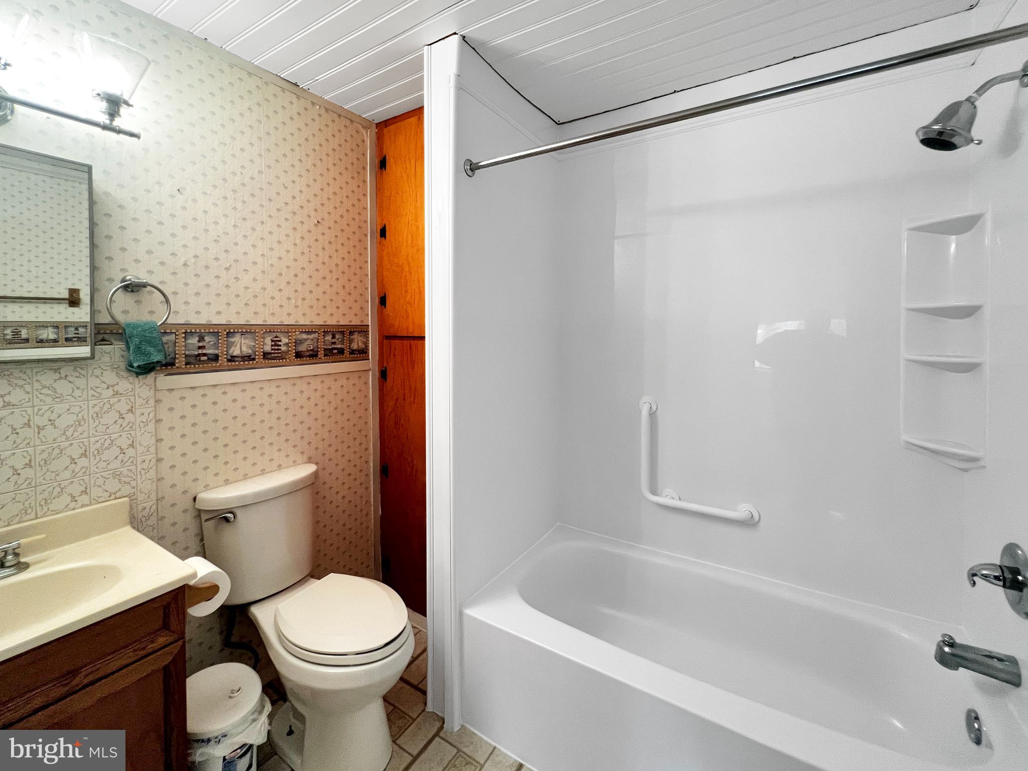 GLENWOOD FOREST - Residential