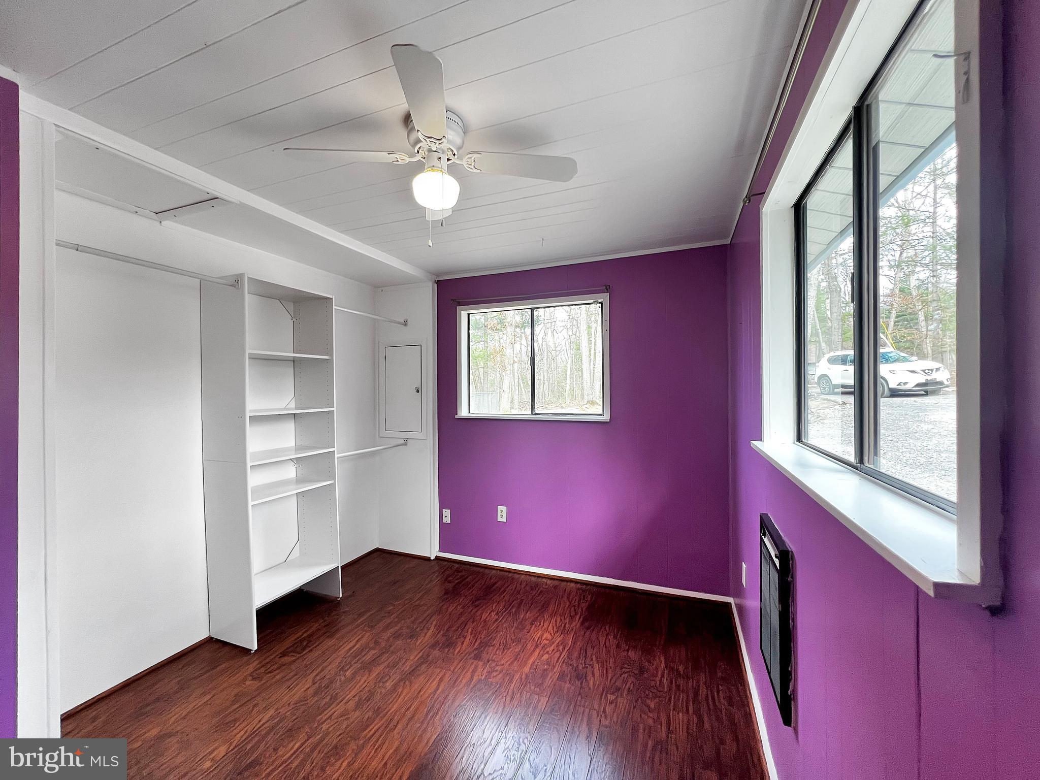 GLENWOOD FOREST - Residential