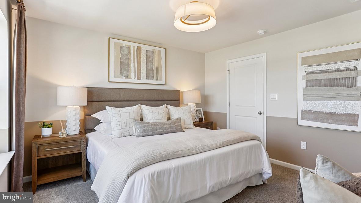 WILTONS CORNER - Residential