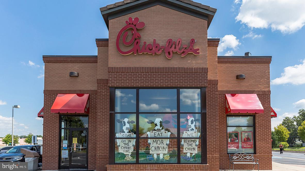 WILTONS CORNER - Residential