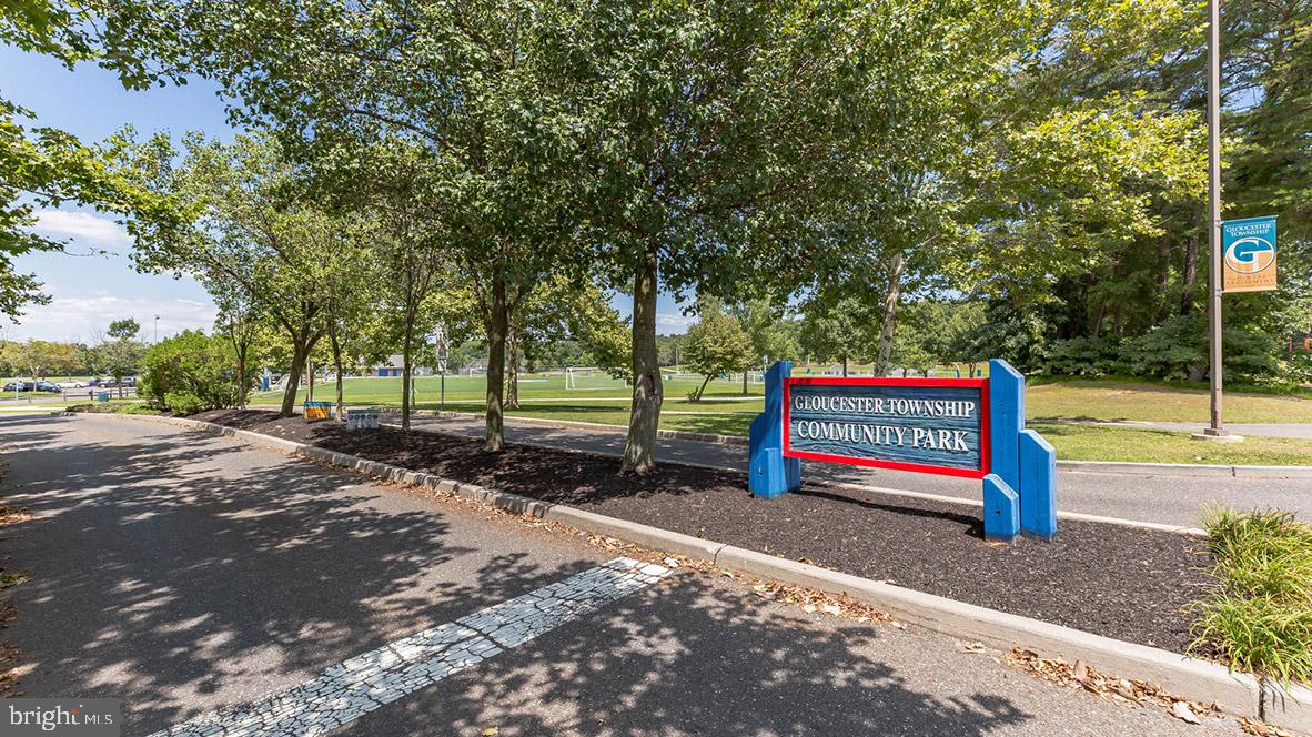 WILTONS CORNER - Residential