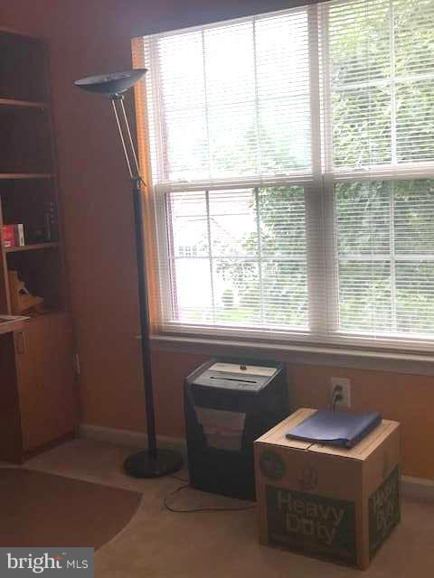 WINDING CREEK ESTATES - Residential Lease