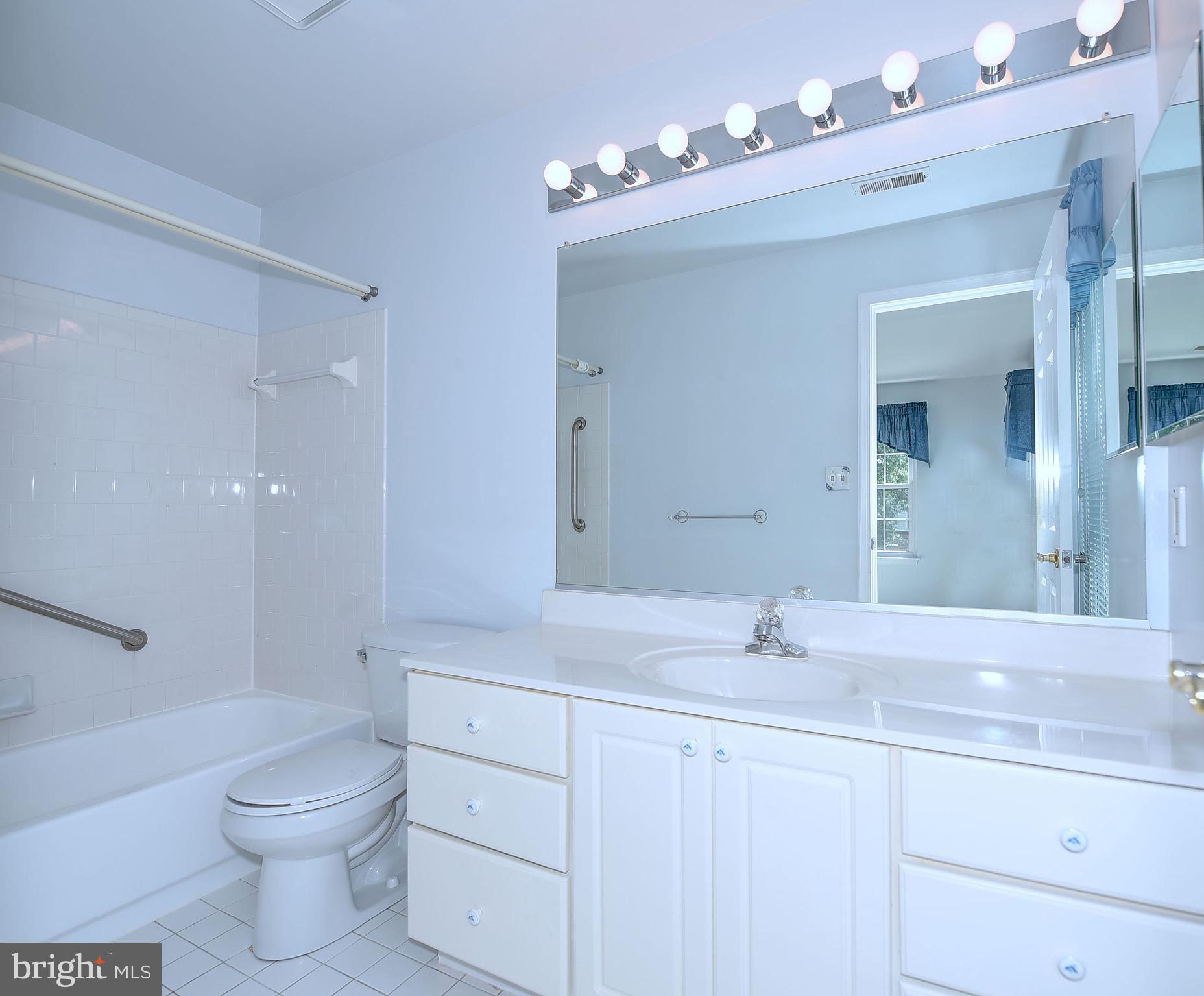 TAYLOR RIDGE - Residential Lease