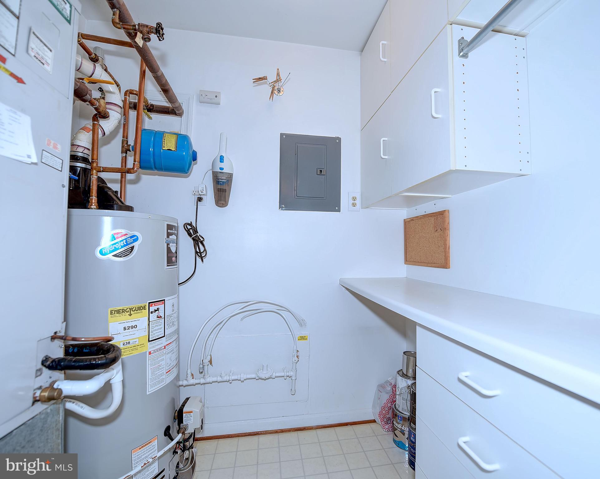 TAYLOR RIDGE - Residential Lease