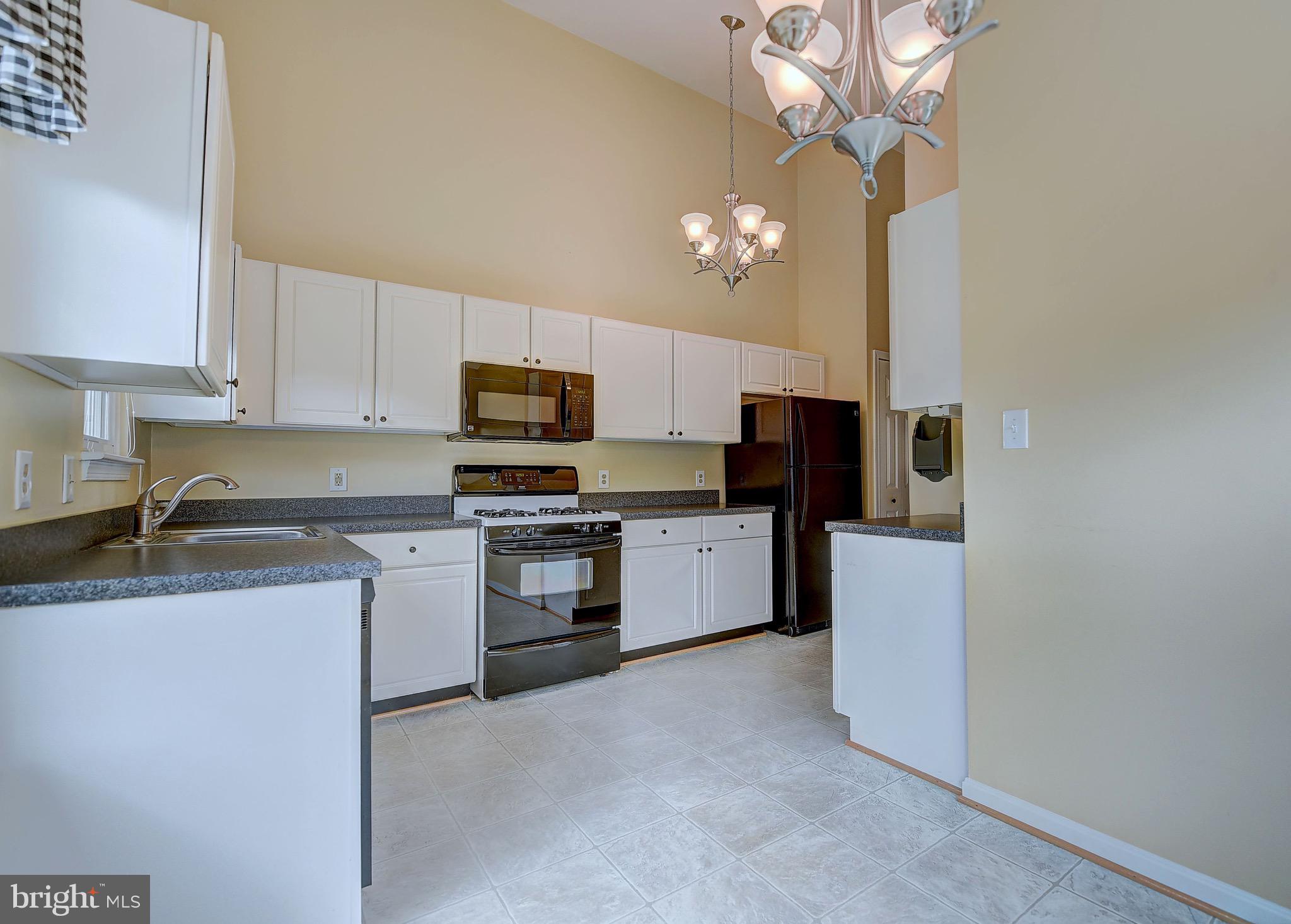 TAYLOR RIDGE - Residential Lease