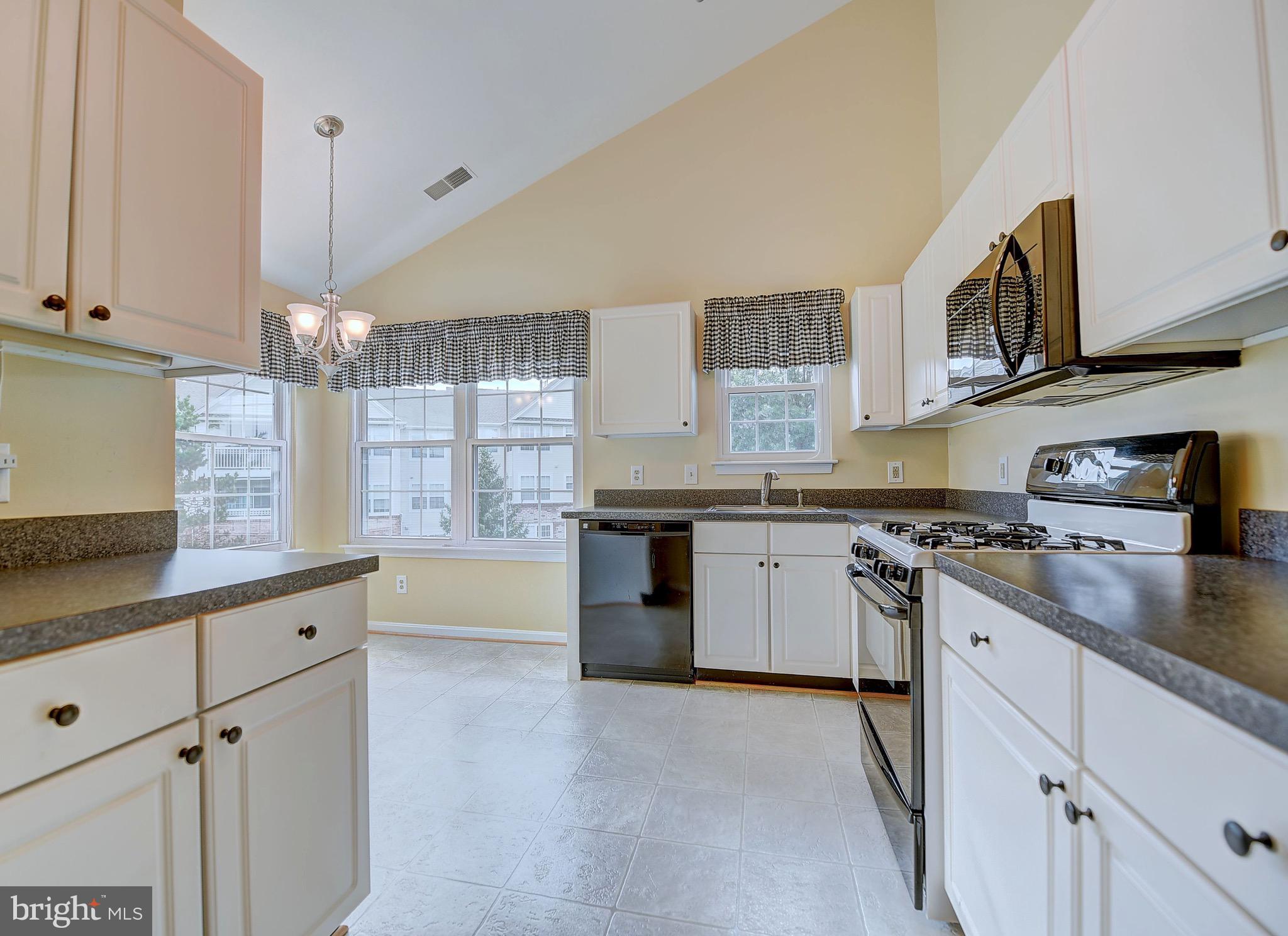 TAYLOR RIDGE - Residential Lease