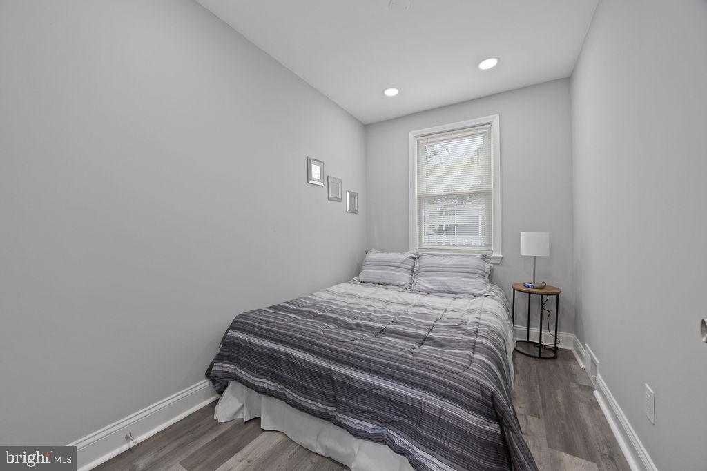PARK HEIGHTS - Residential Lease