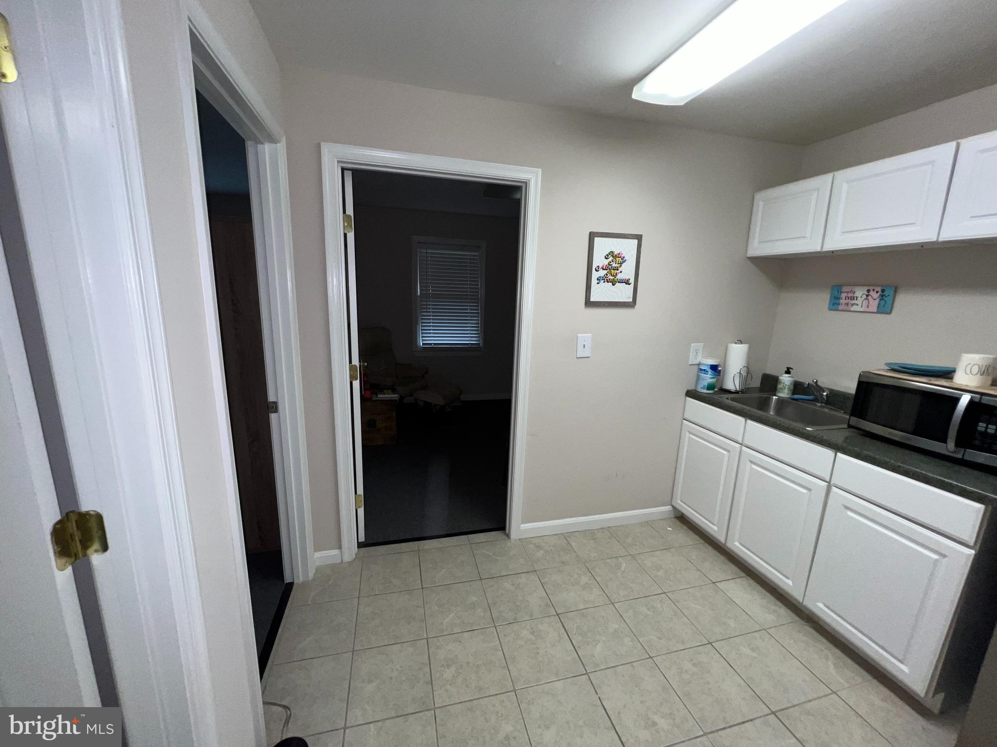 JACKSON PLACE - Commercial Lease