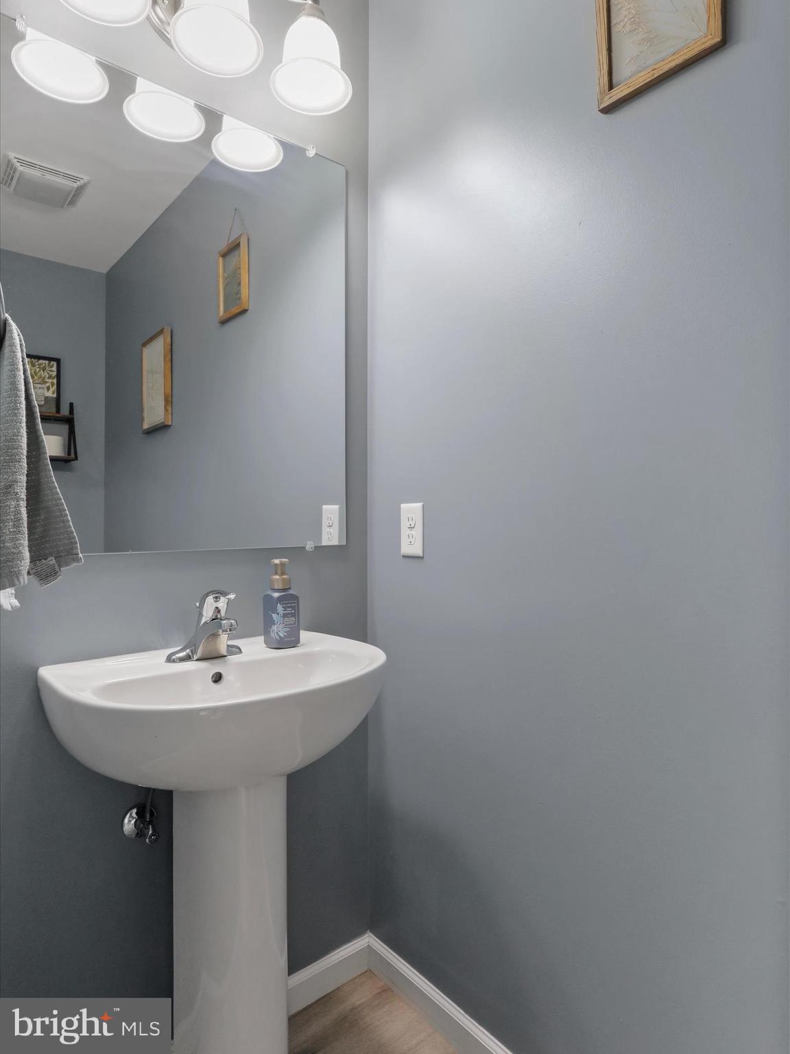 PEBBLE RIDGE - Residential