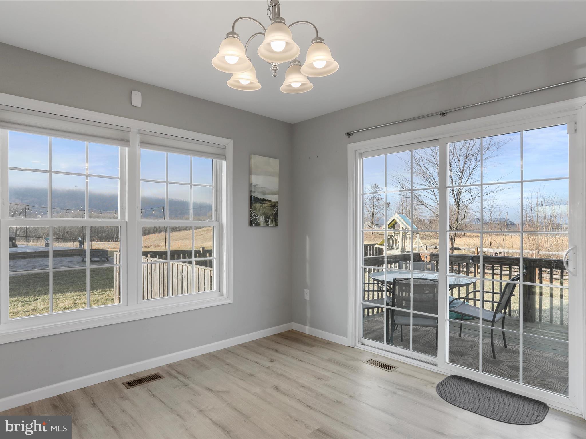 PEBBLE RIDGE - Residential