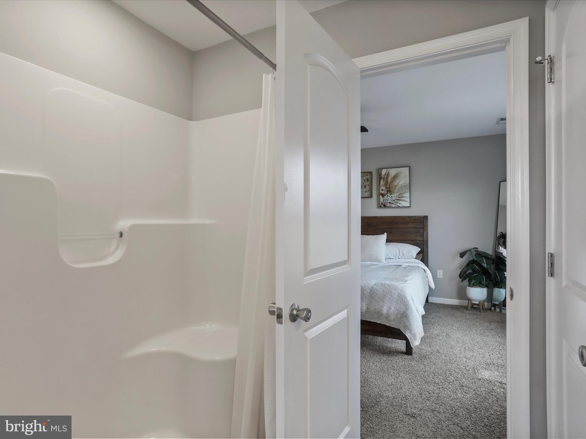 PEBBLE RIDGE - Residential