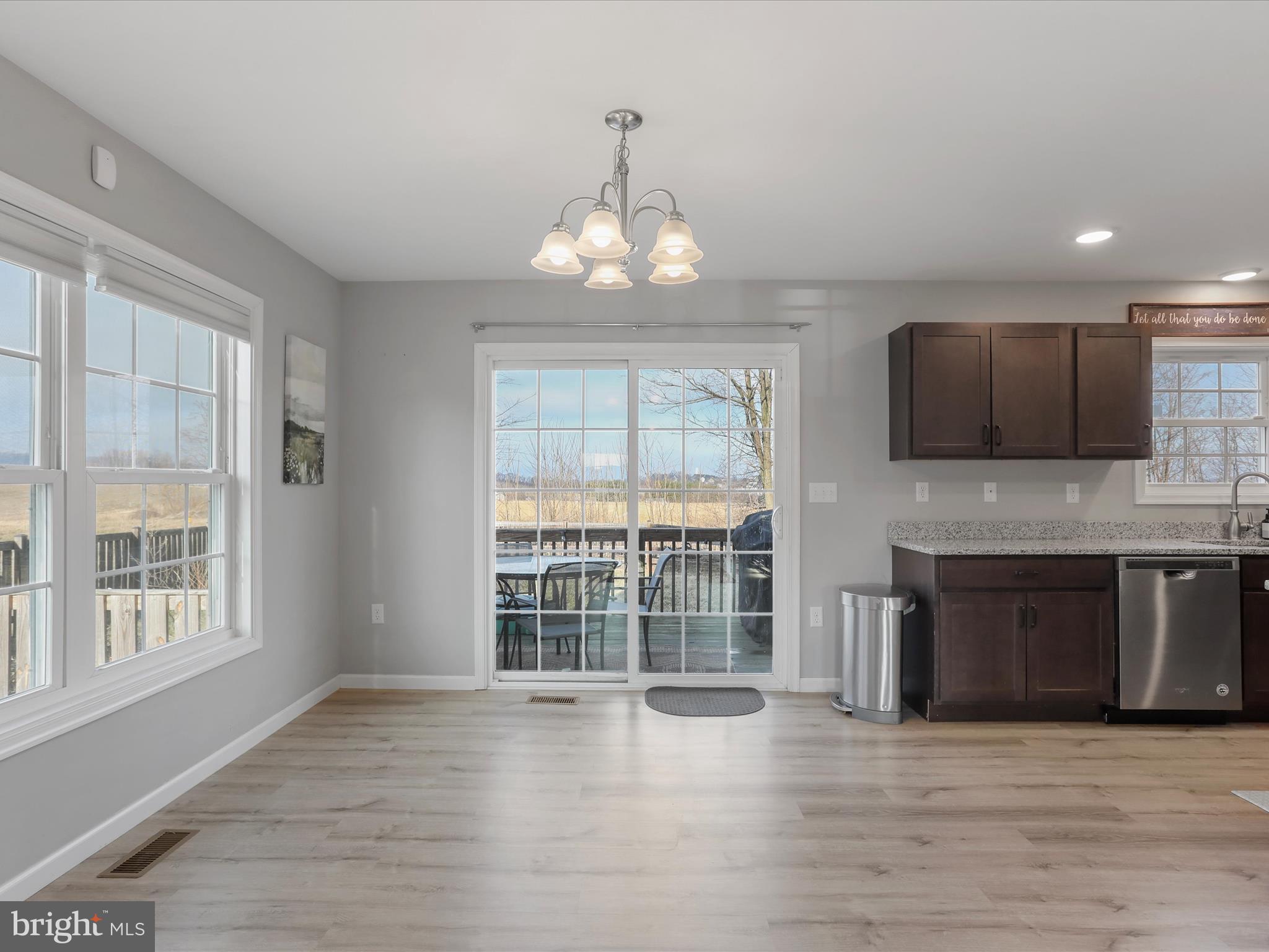 PEBBLE RIDGE - Residential