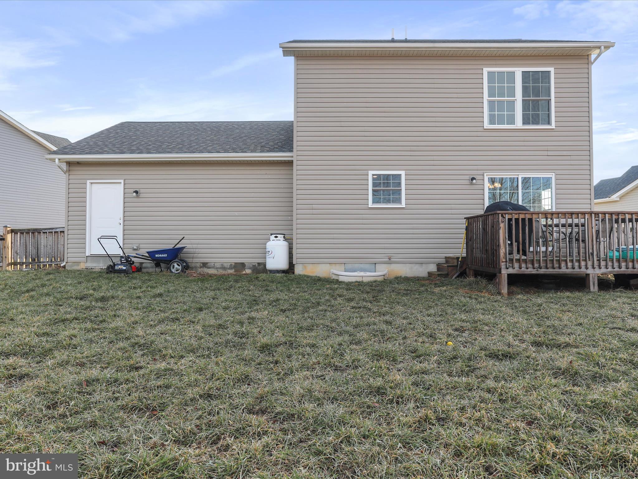 PEBBLE RIDGE - Residential