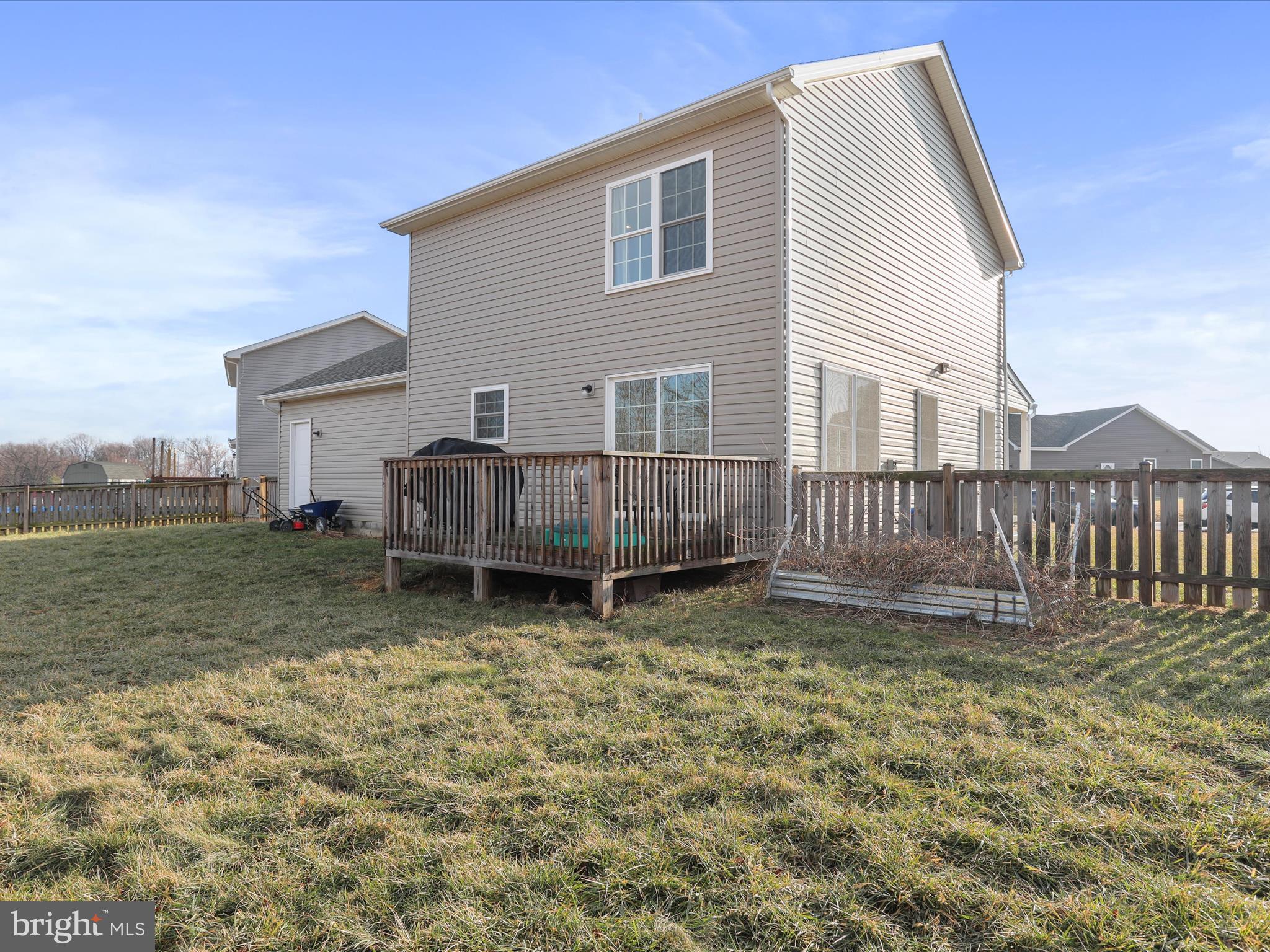 PEBBLE RIDGE - Residential