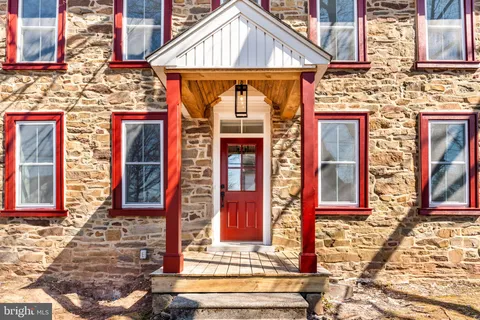 430 Asha Way, Lederach, PA MLS: PAMC2128176