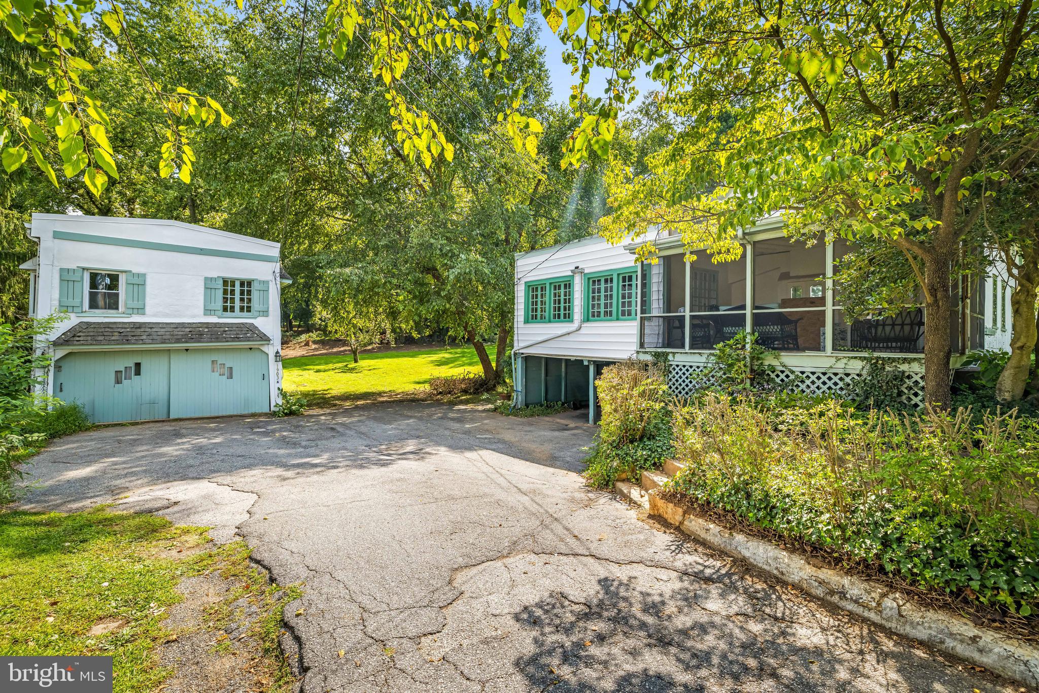 1903 OLD COURT ROAD