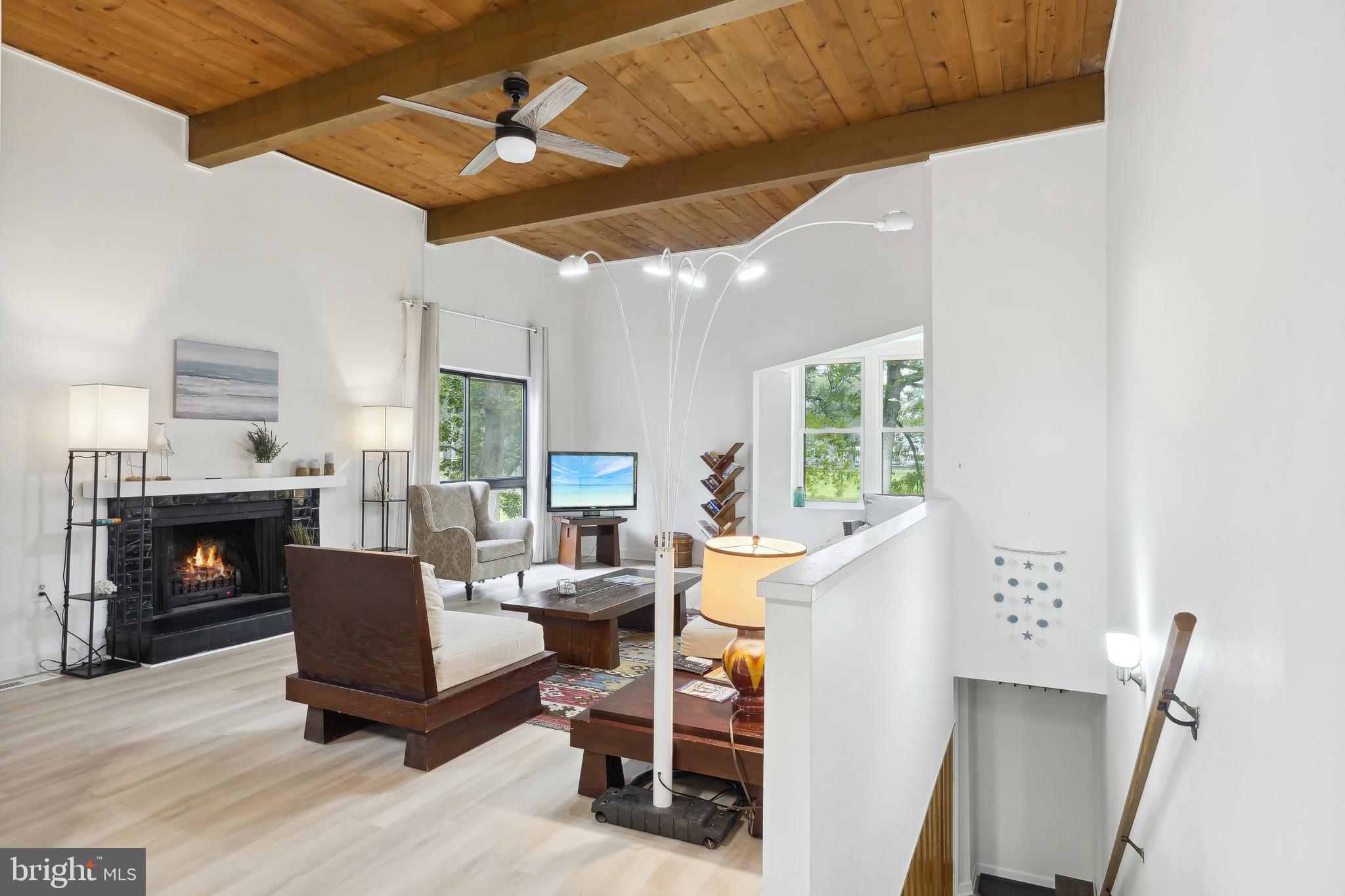 438 OCEAN PARKWAY 43