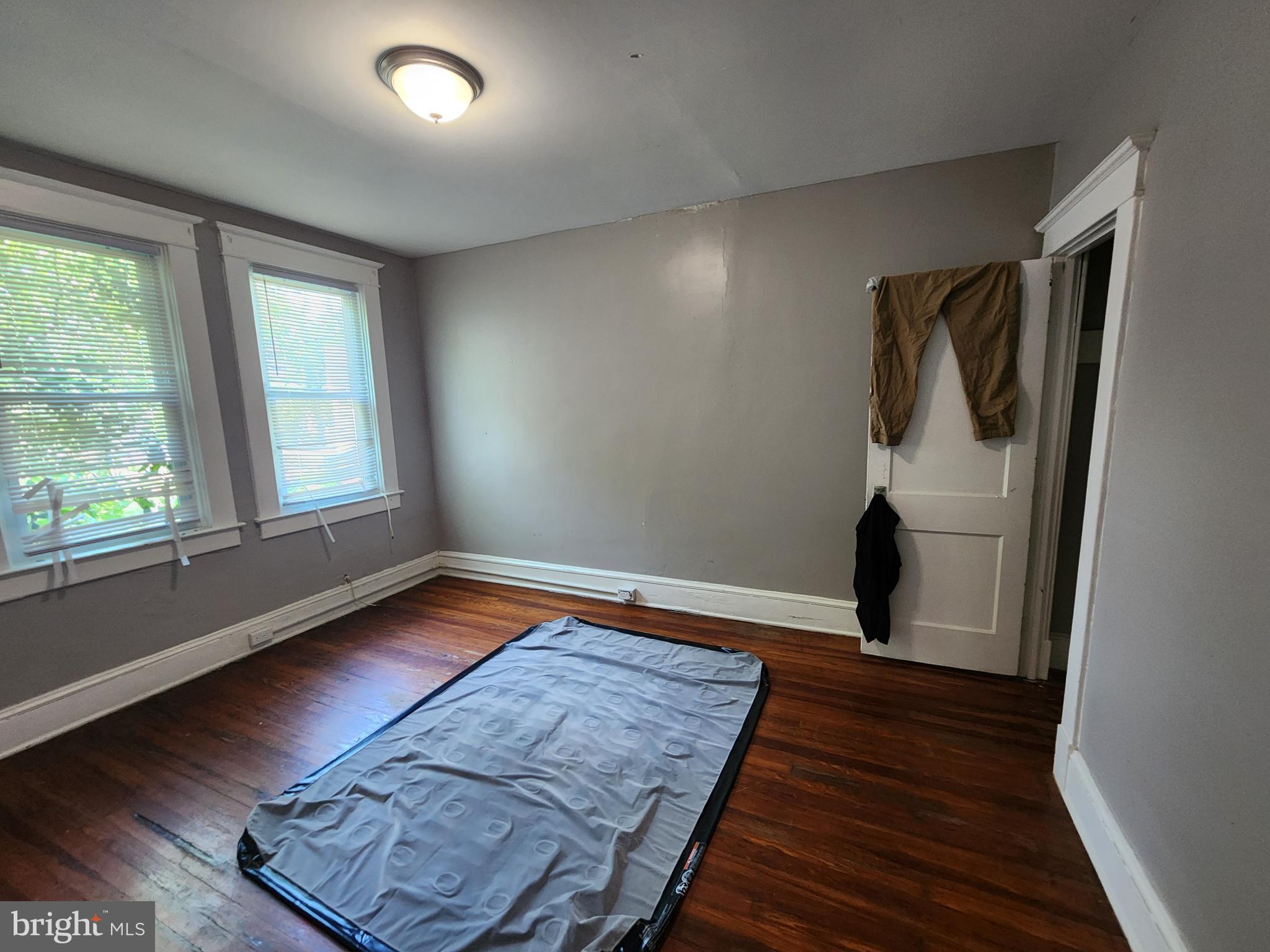 ARLINGTON - Residential