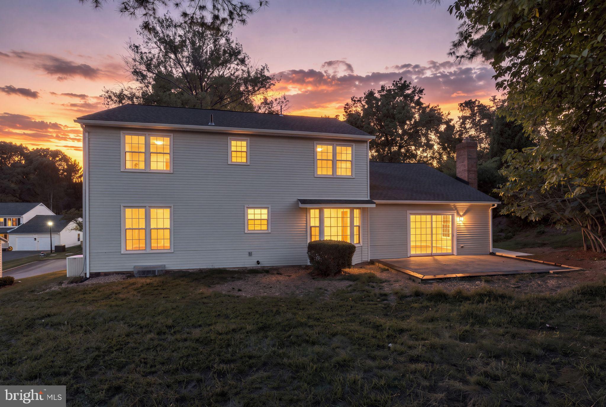 6121 WINNEPEG DRIVE