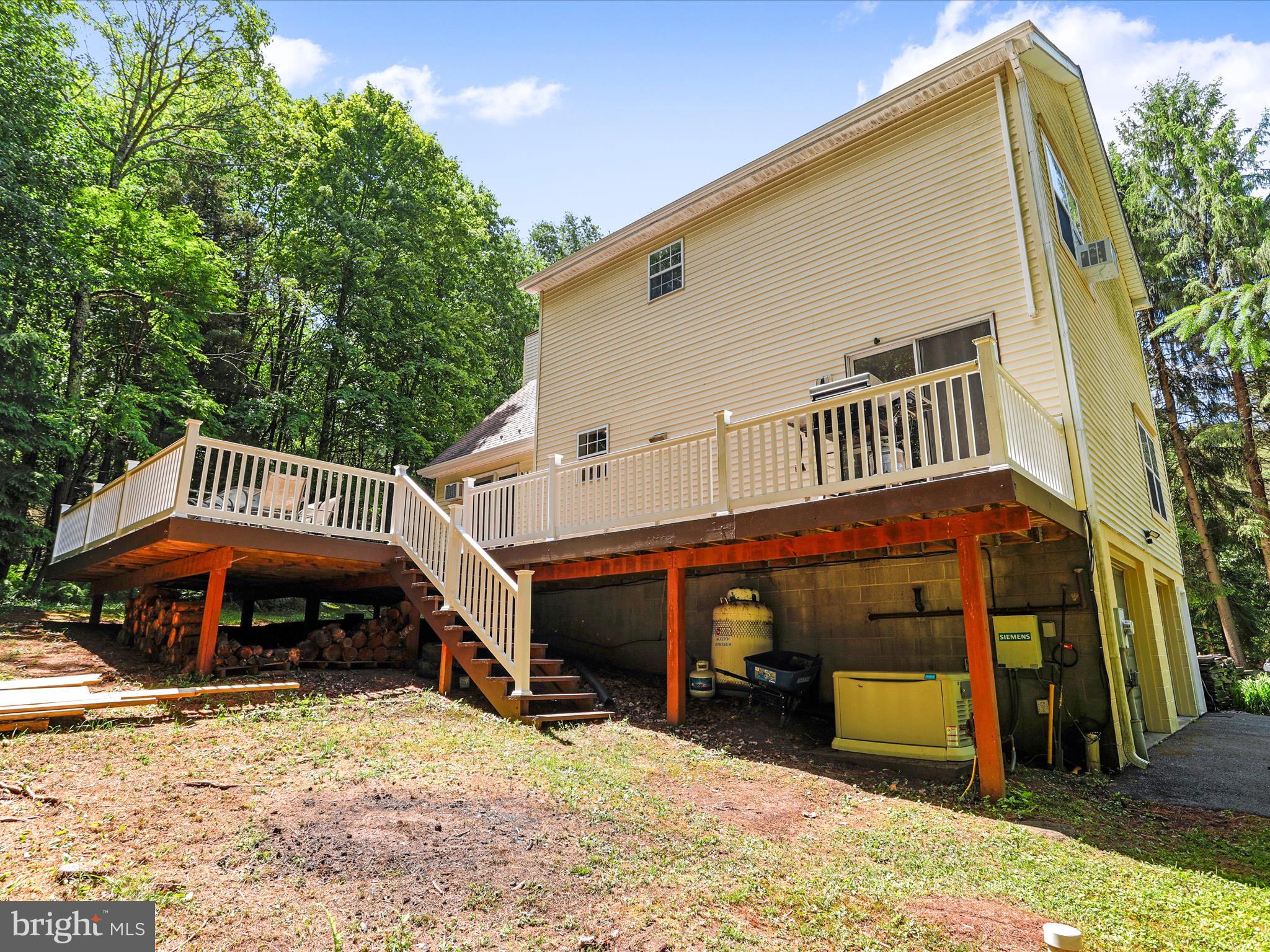 BLUELICK COMMONS - Residential