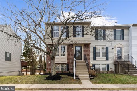 1530 FALSTONE LANE CROFTON MD 21114