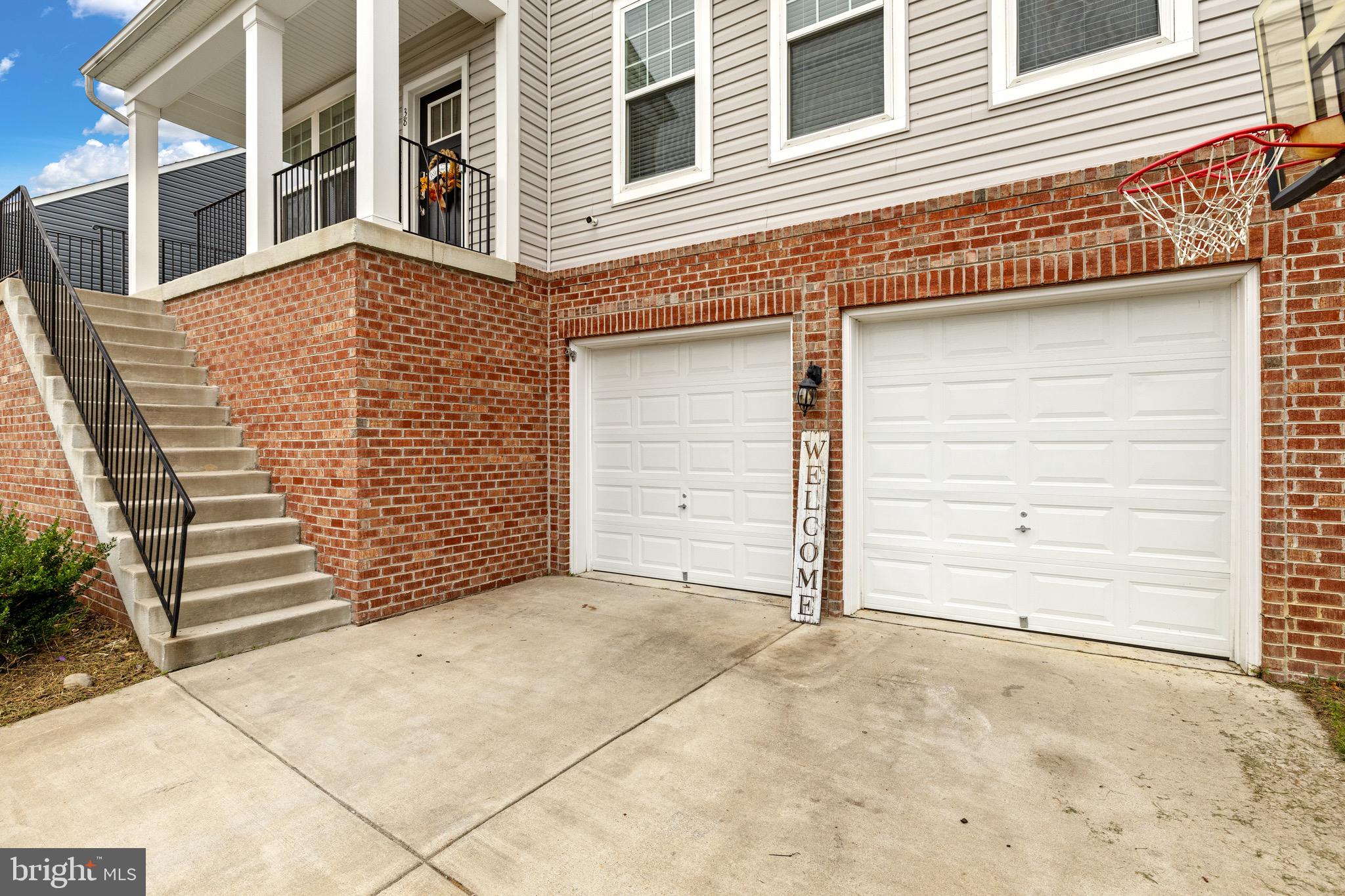 SOUTHGATE - Residential