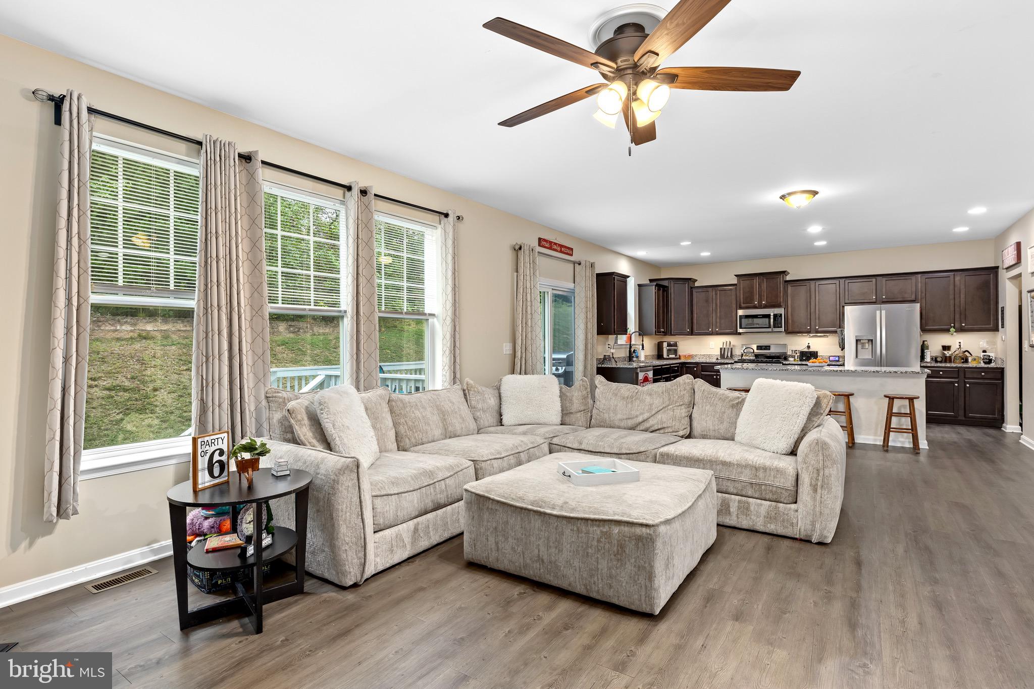 SOUTHGATE - Residential