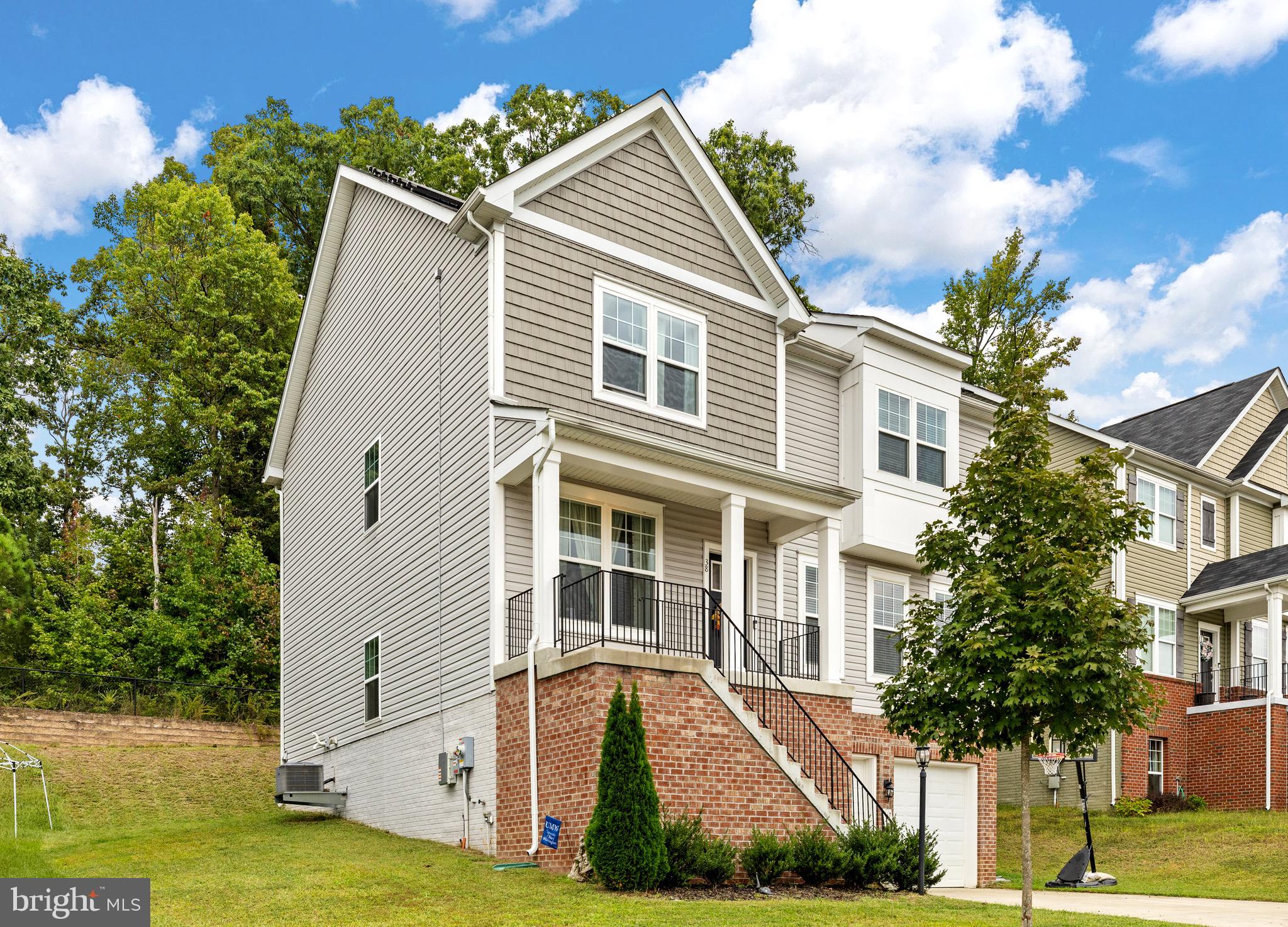 SOUTHGATE - Residential