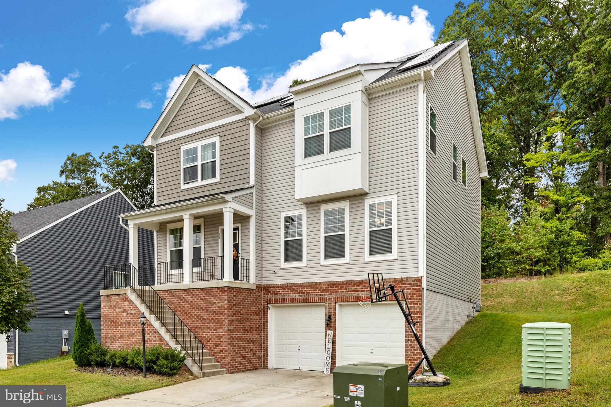 SOUTHGATE - Residential