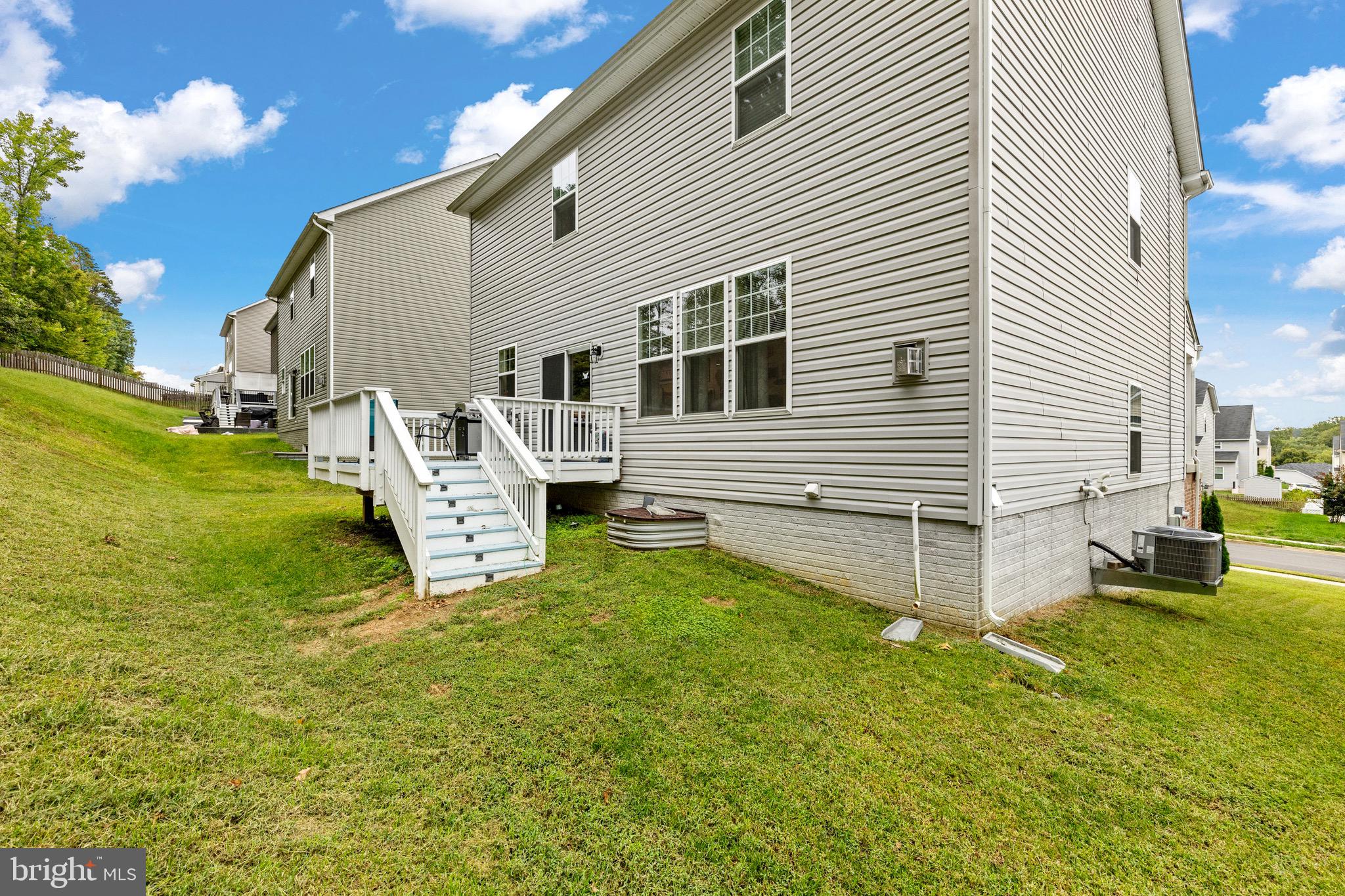 SOUTHGATE - Residential